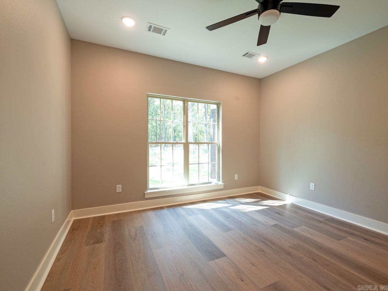 CARDINAL VALLEY - Residential