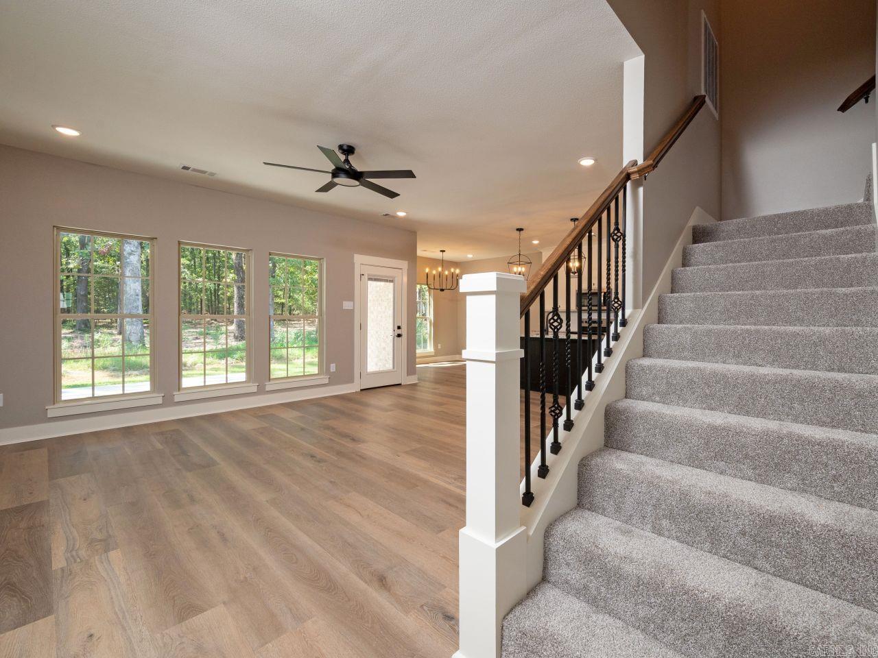 CARDINAL VALLEY - Residential