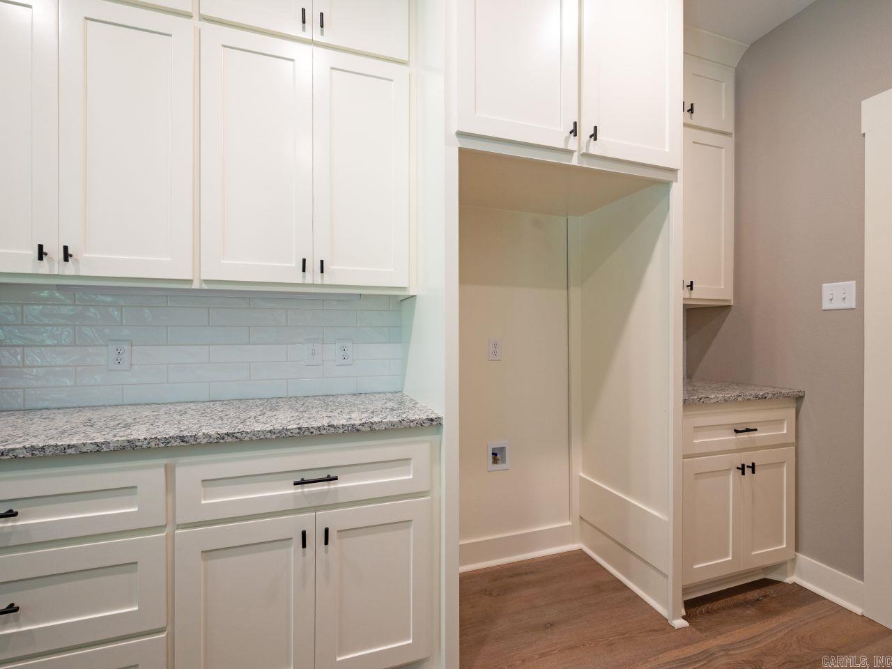 CARDINAL VALLEY - Residential