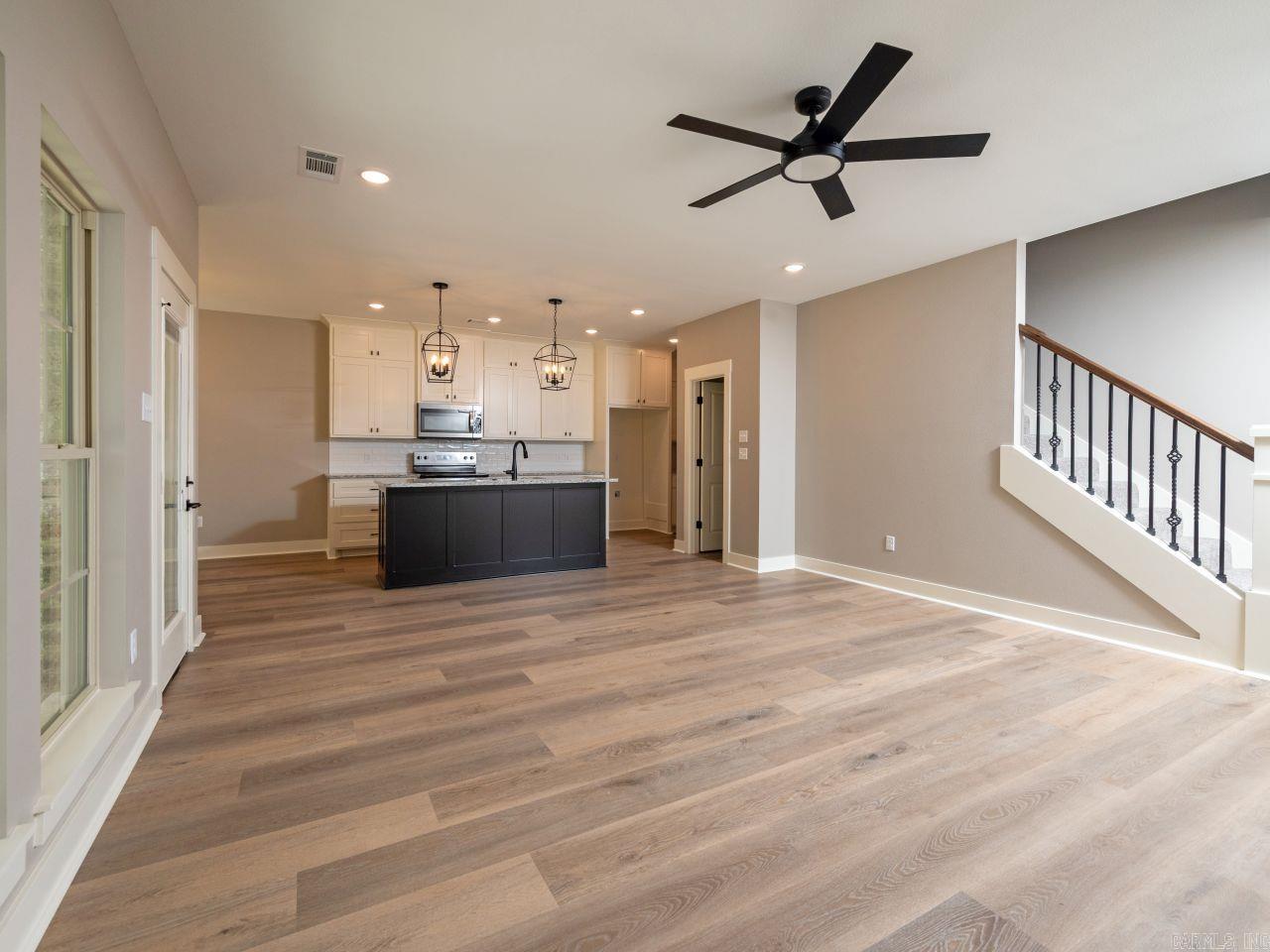 CARDINAL VALLEY - Residential