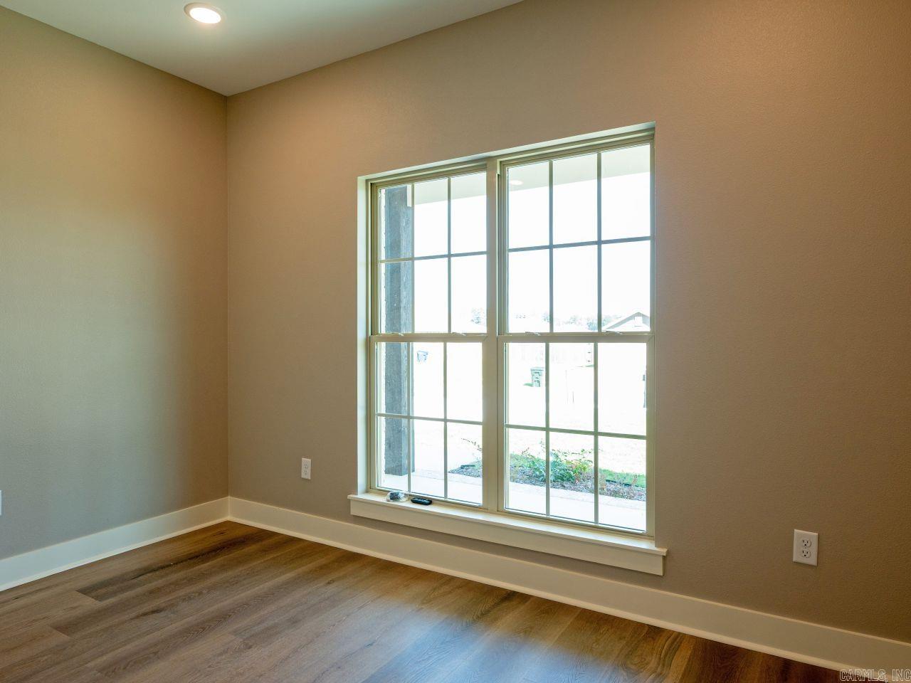 CARDINAL VALLEY - Residential