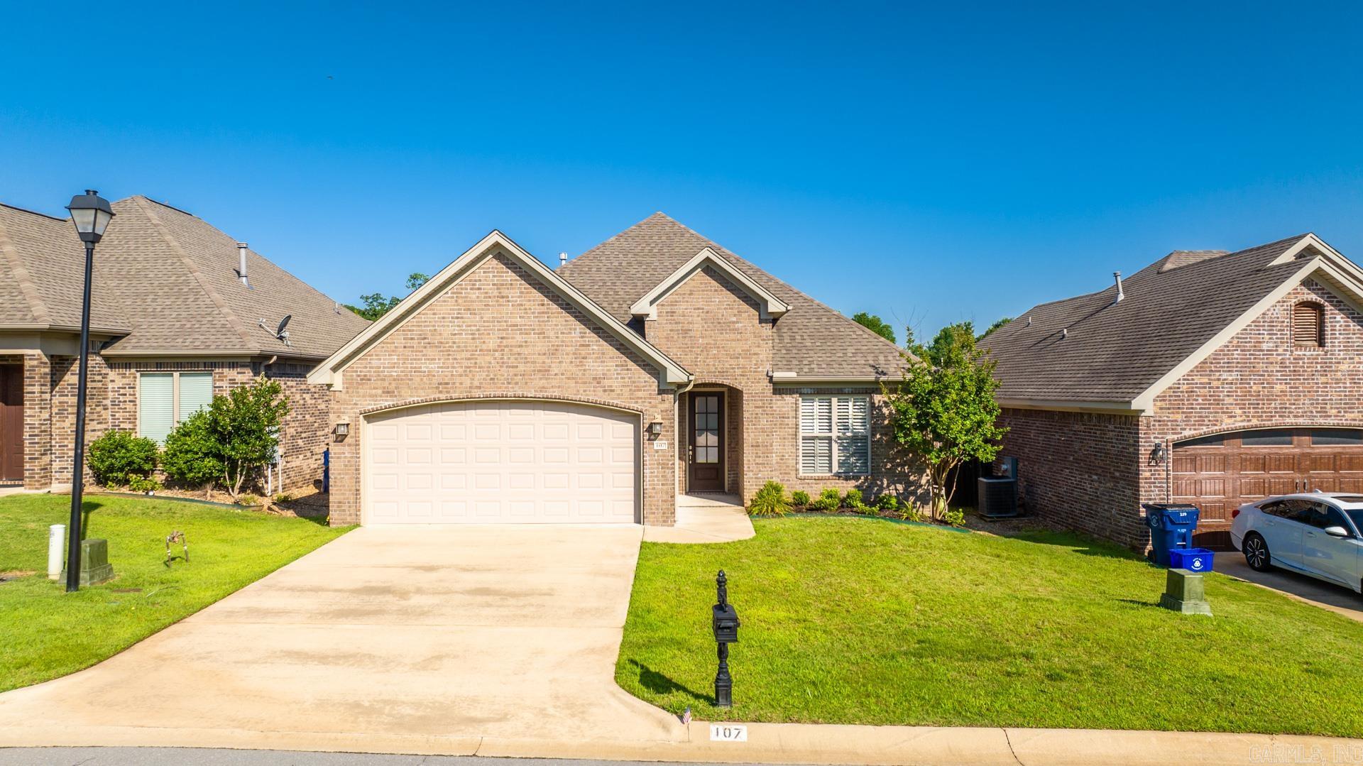 VILLAGES AT NEWBEDFORD - Residential