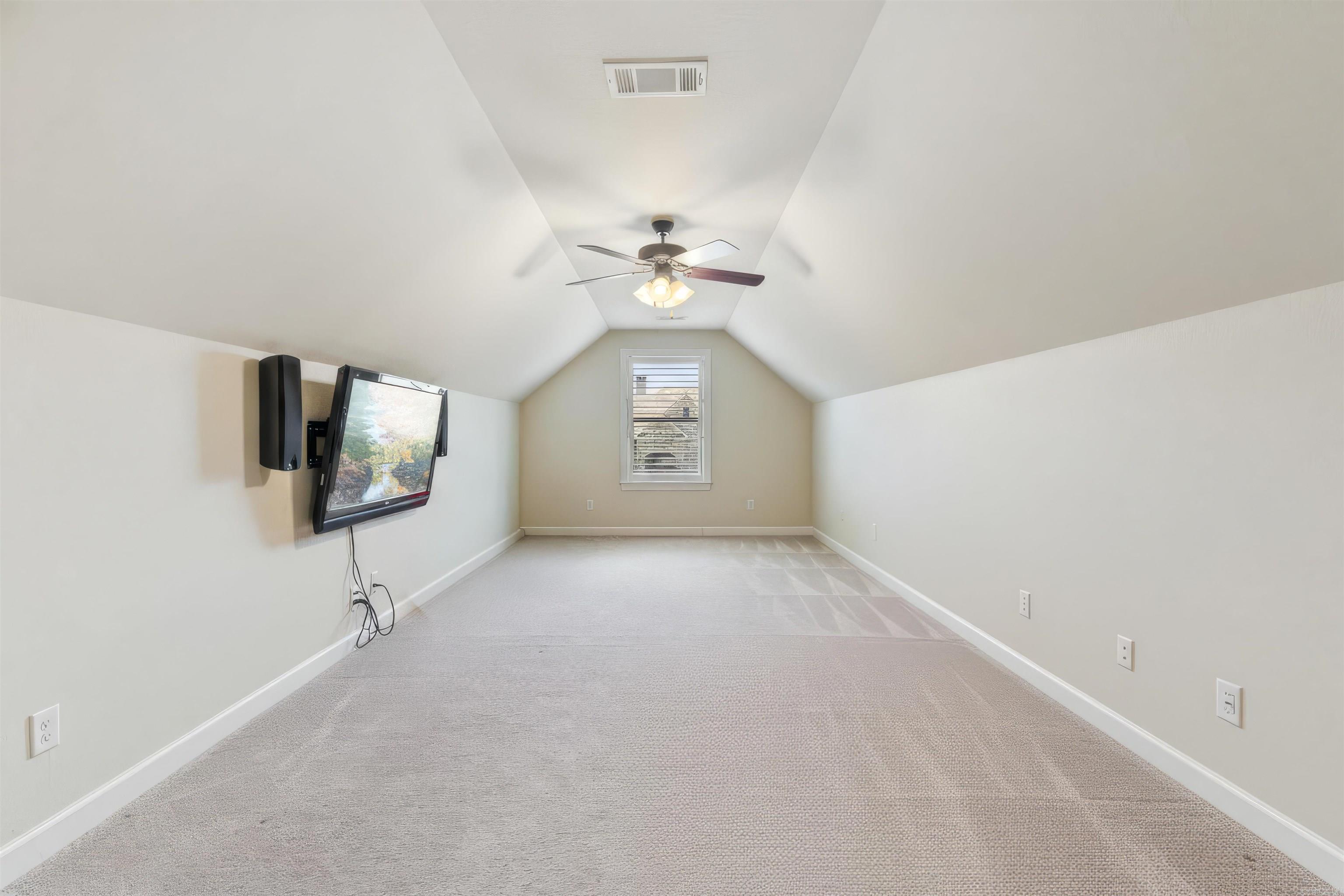 CHENAL VALLEY "MIRAMAR PLACE" - Residential