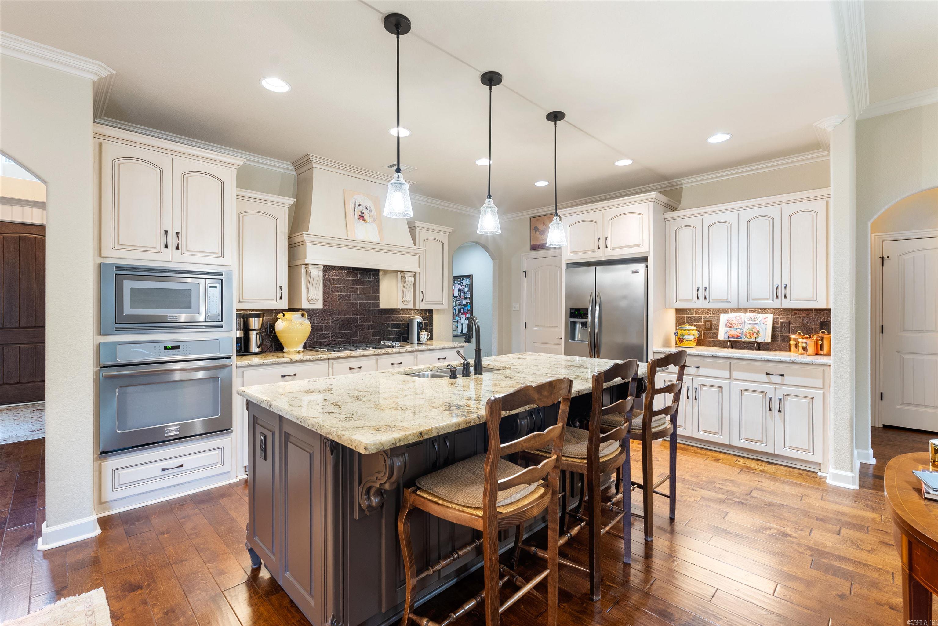 CHENAL VALLEY "MIRAMAR PLACE" - Residential