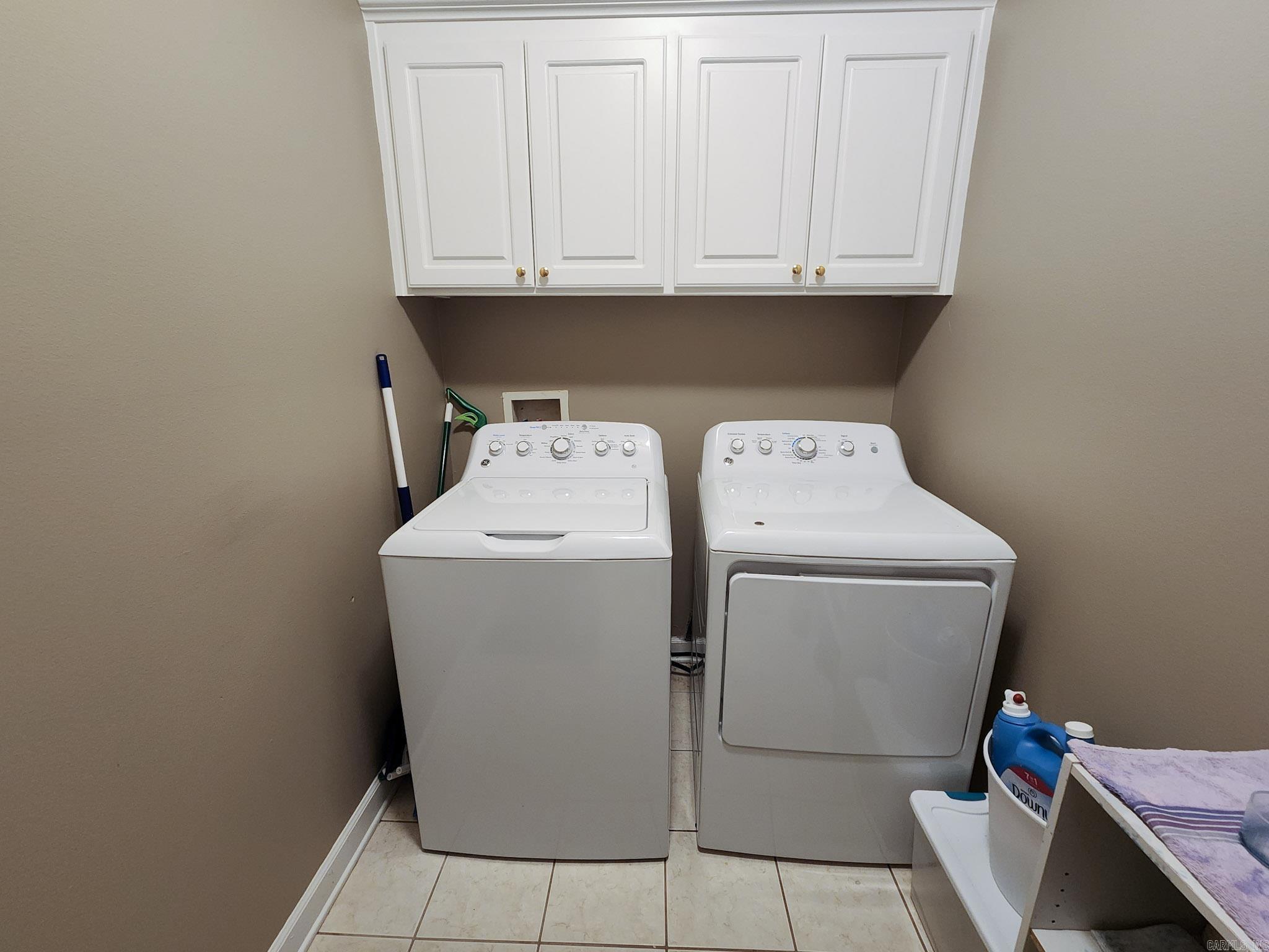 MYSTERY WOODS - Residential