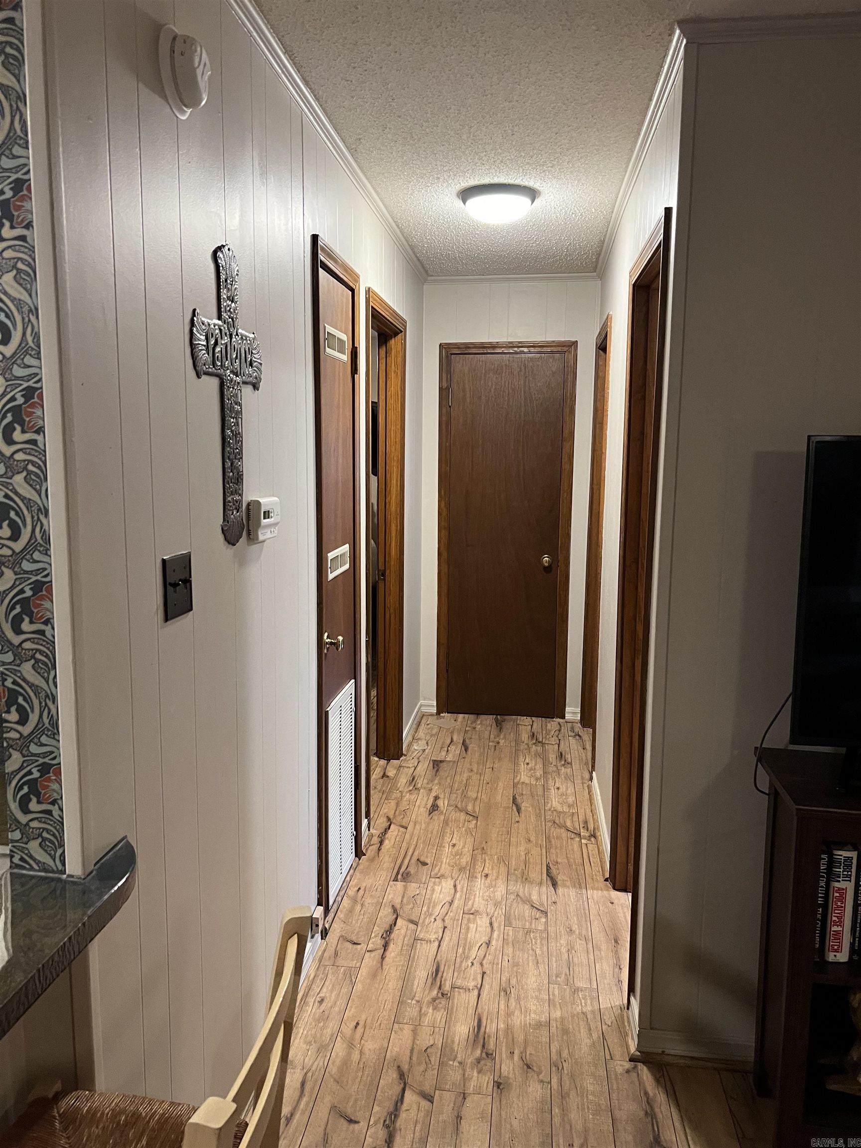 LAKEWOOD - Residential