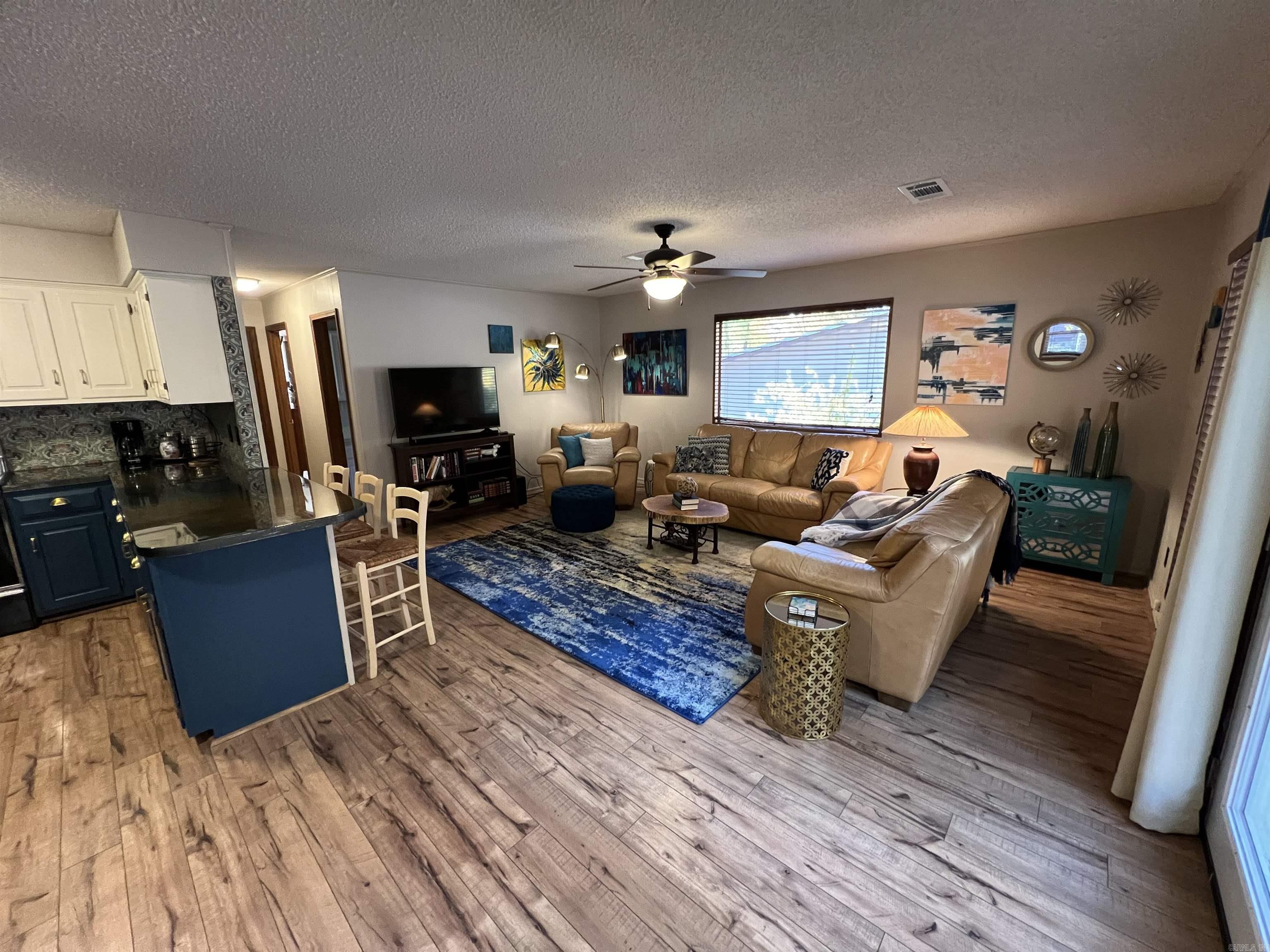 LAKEWOOD - Residential
