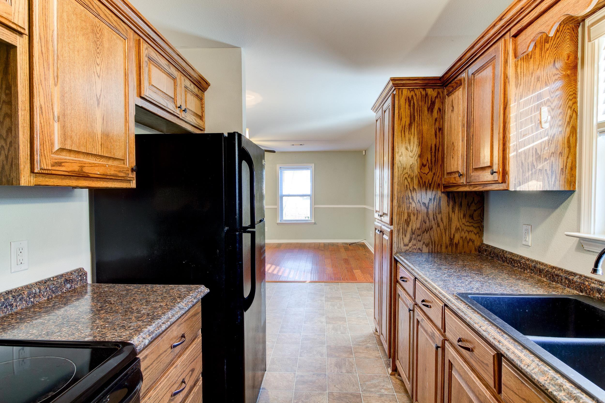 HENDERSONS ADDN - Residential Lease