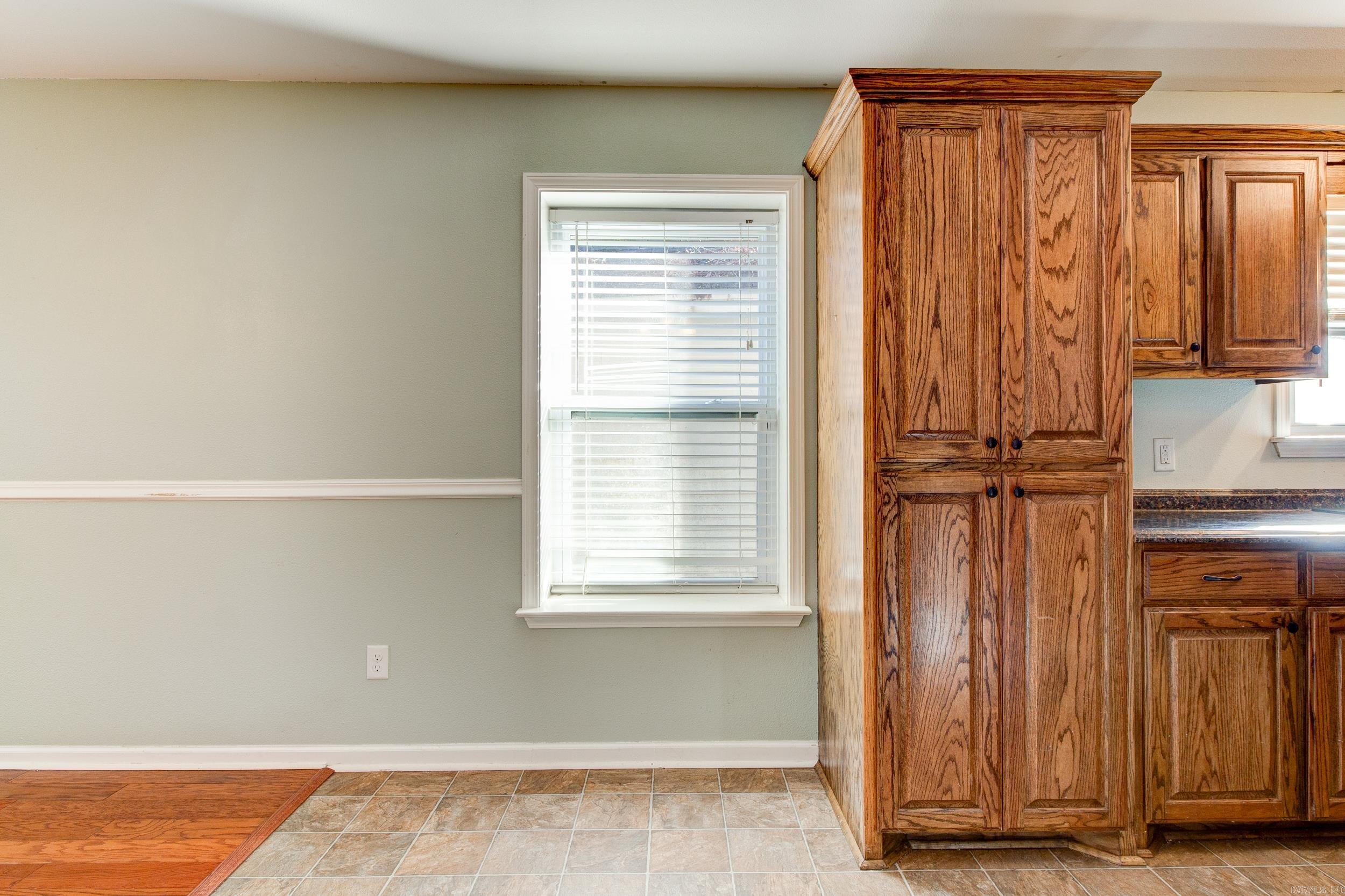 HENDERSONS ADDN - Residential Lease