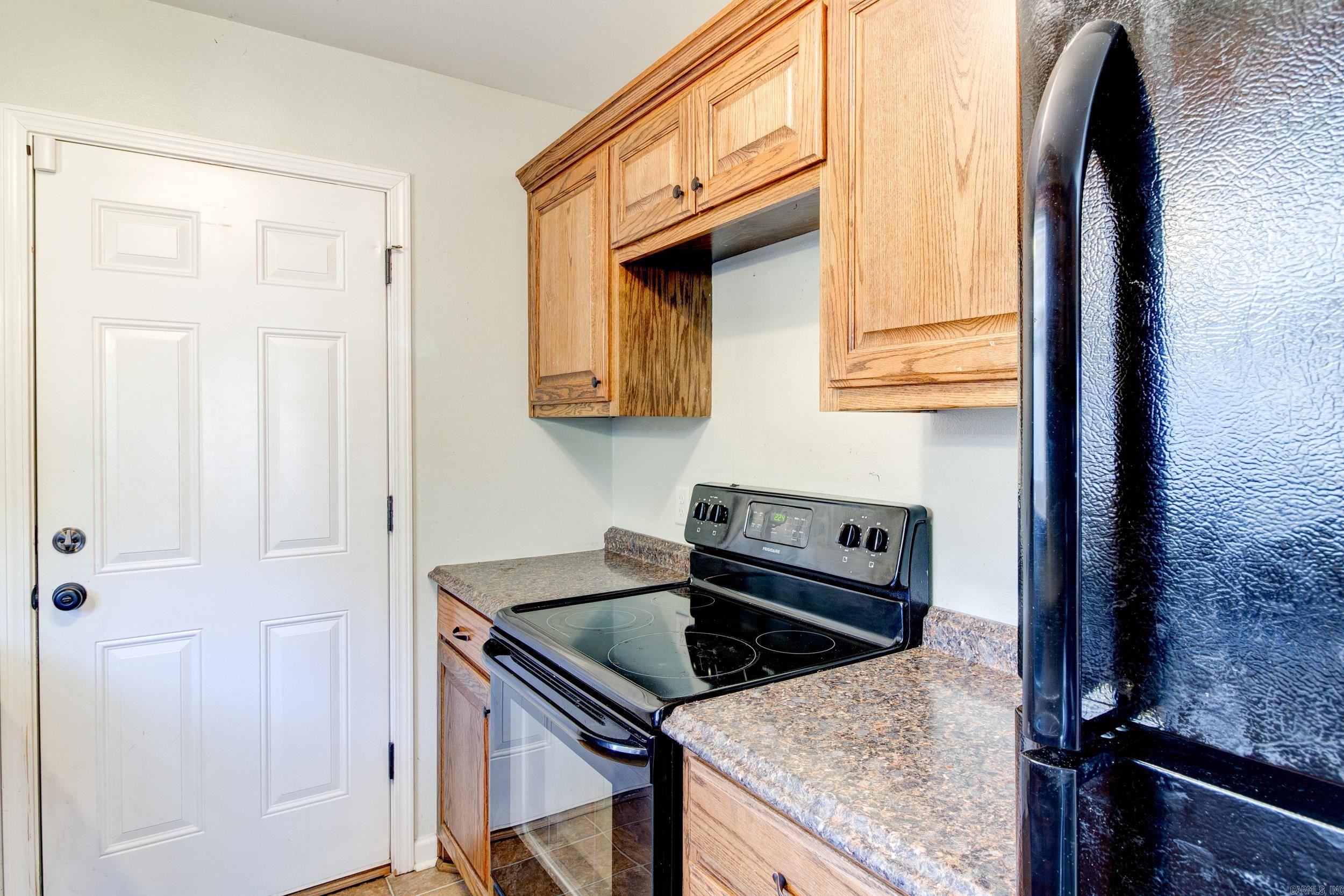 HENDERSONS ADDN - Residential Lease