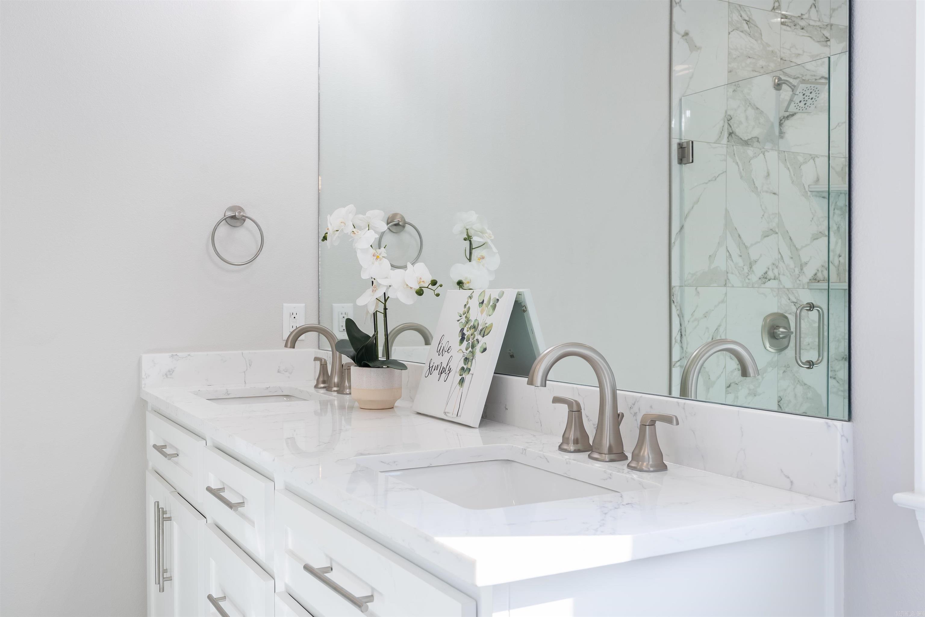 GIBRALTER HGTS - Residential