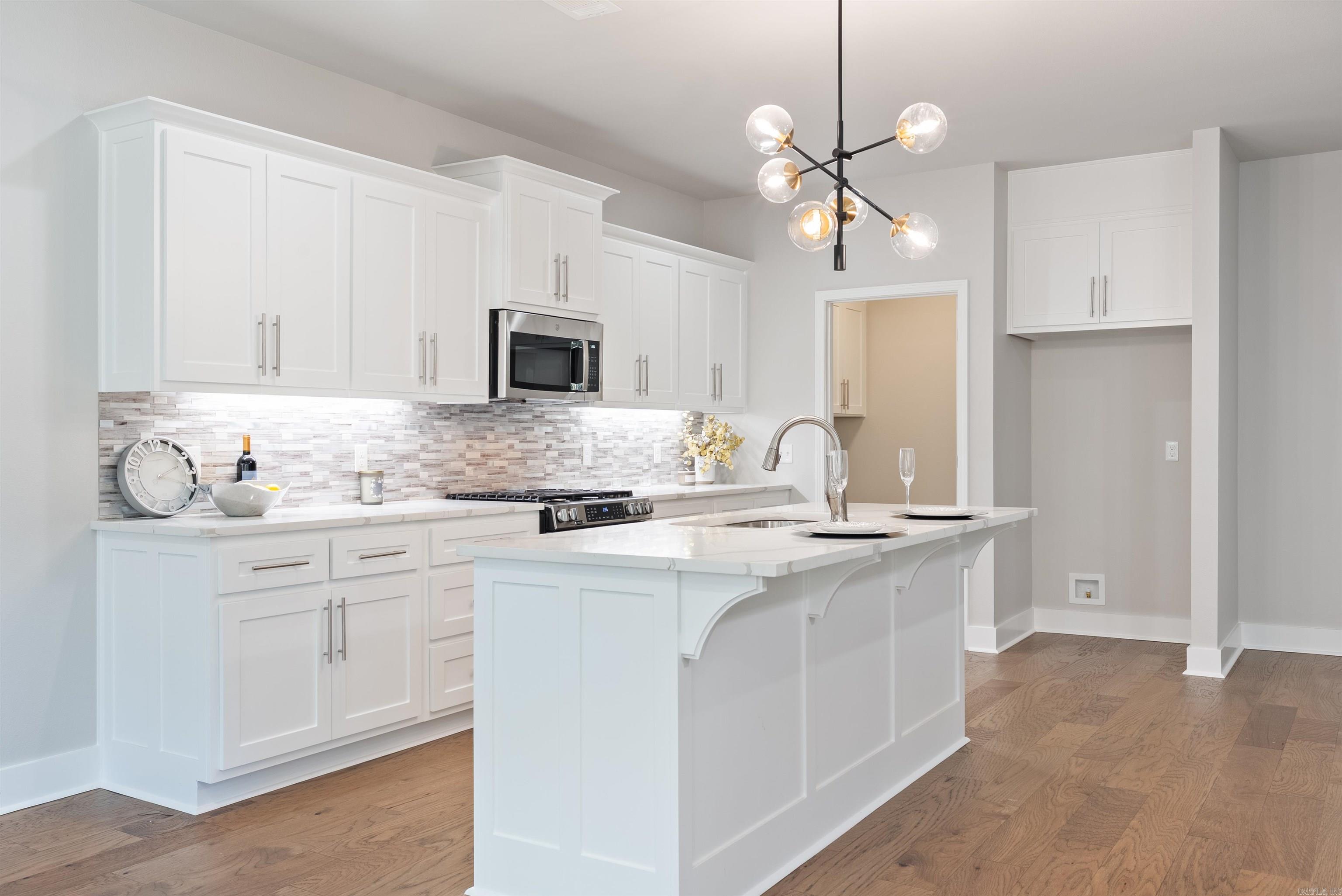 GIBRALTER HGTS - Residential