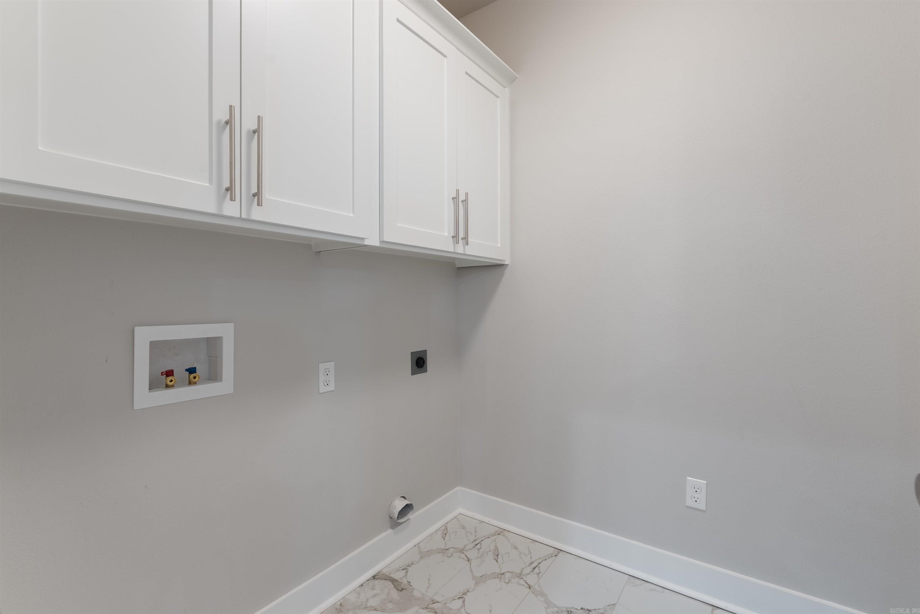 GIBRALTER HGTS - Residential