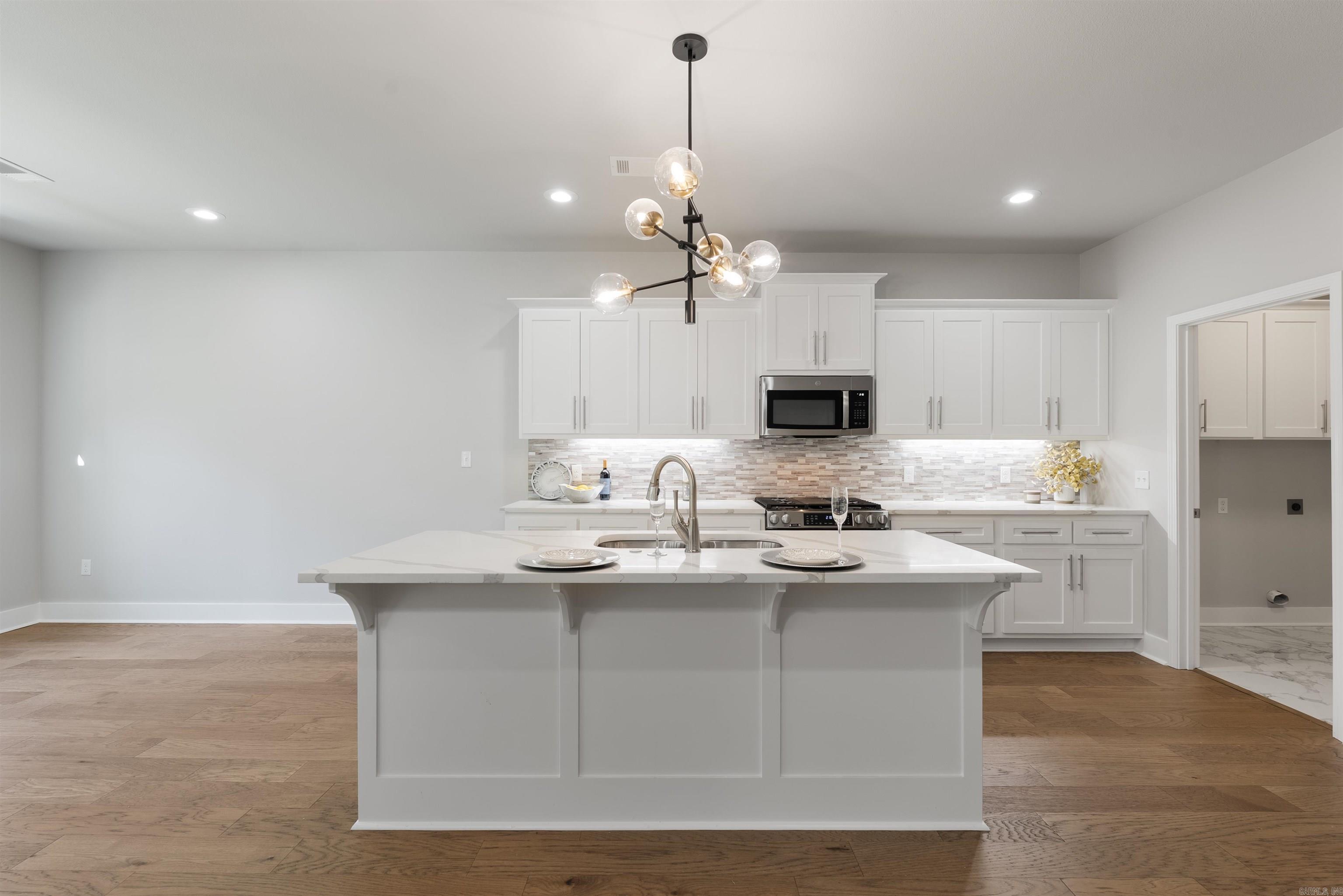 GIBRALTER HGTS - Residential