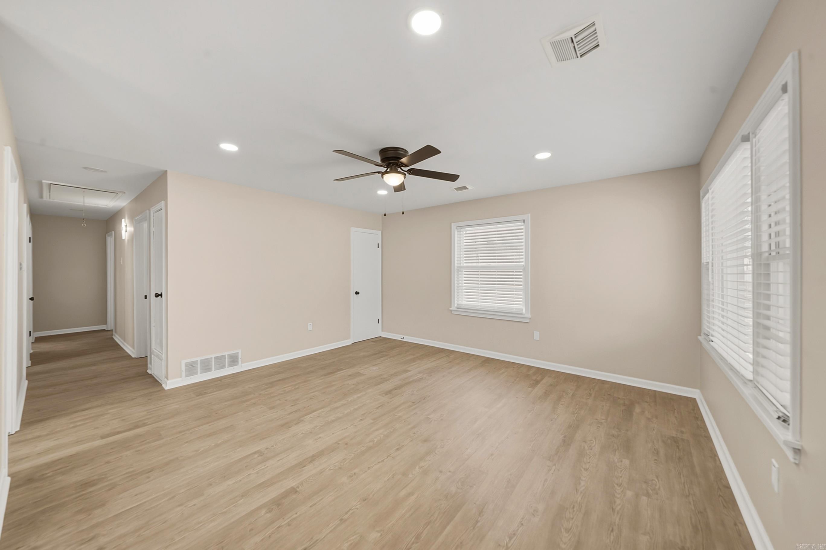 OAK FOREST GARDENS - Residential