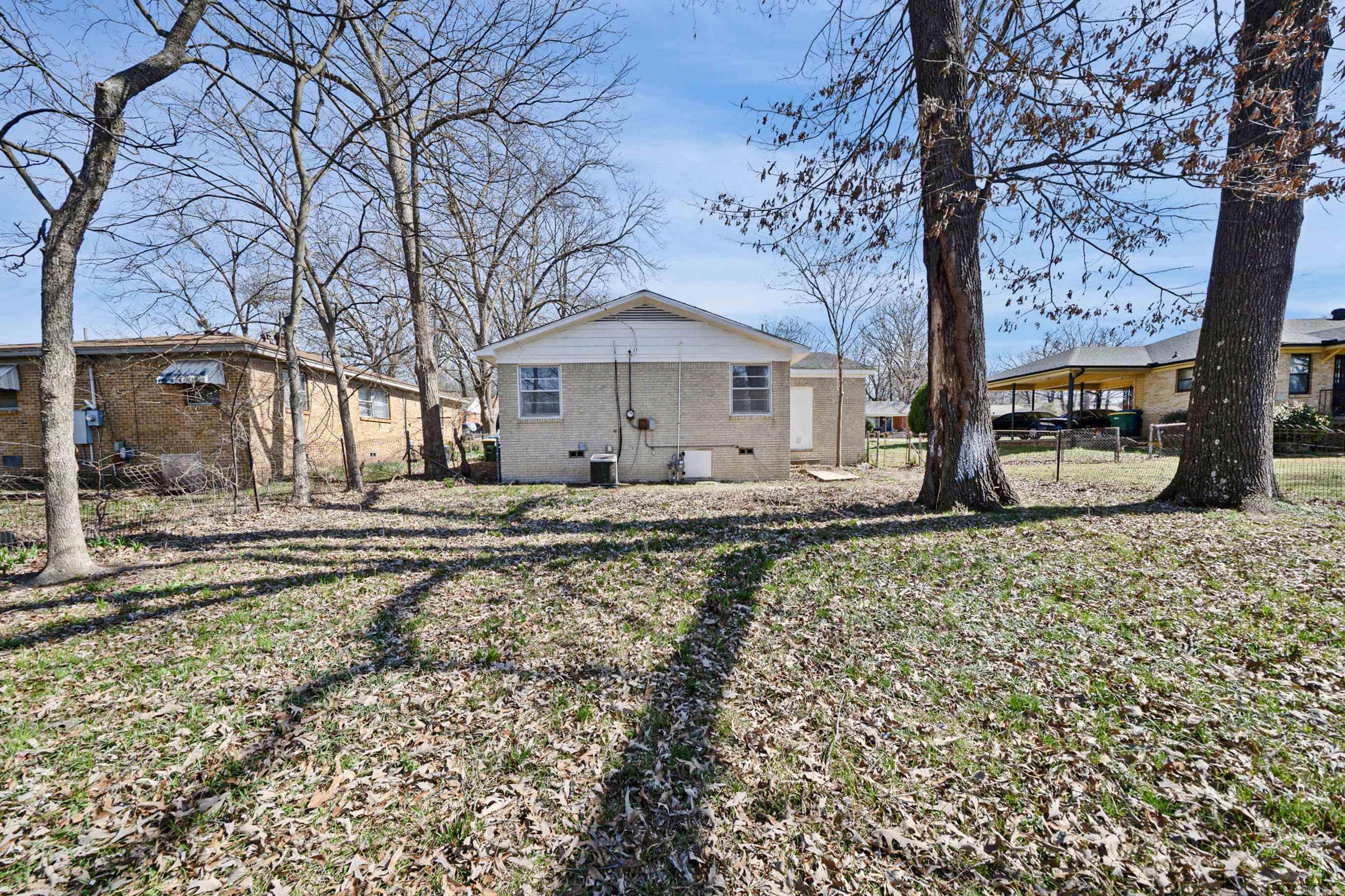 OAK FOREST GARDENS - Residential