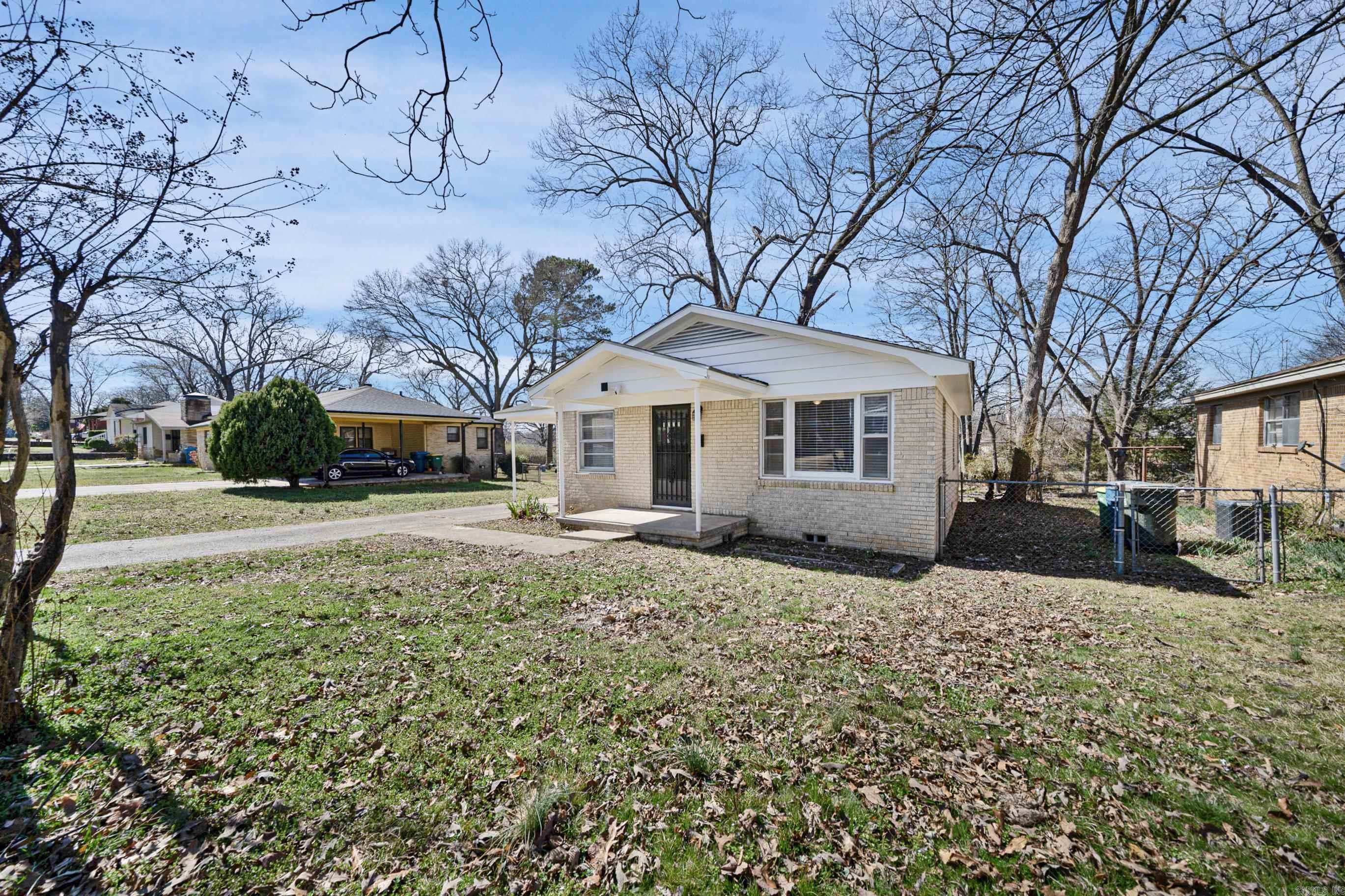 OAK FOREST GARDENS - Residential