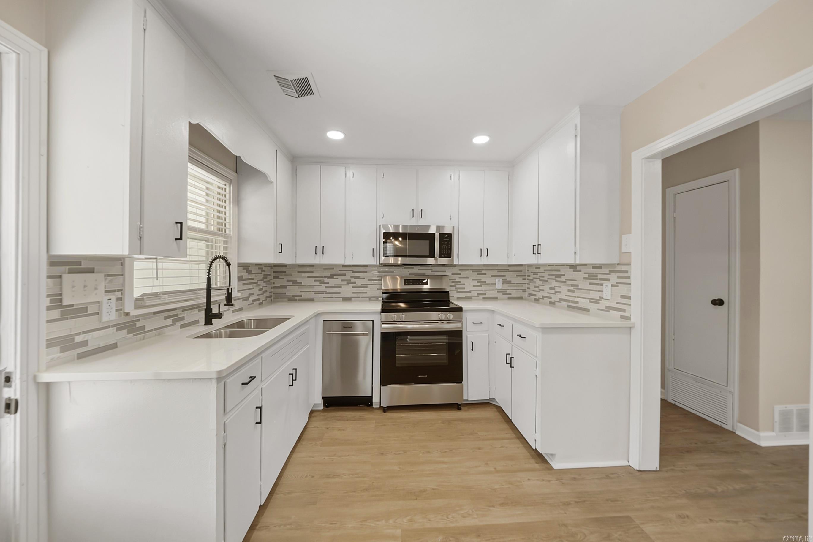 OAK FOREST GARDENS - Residential