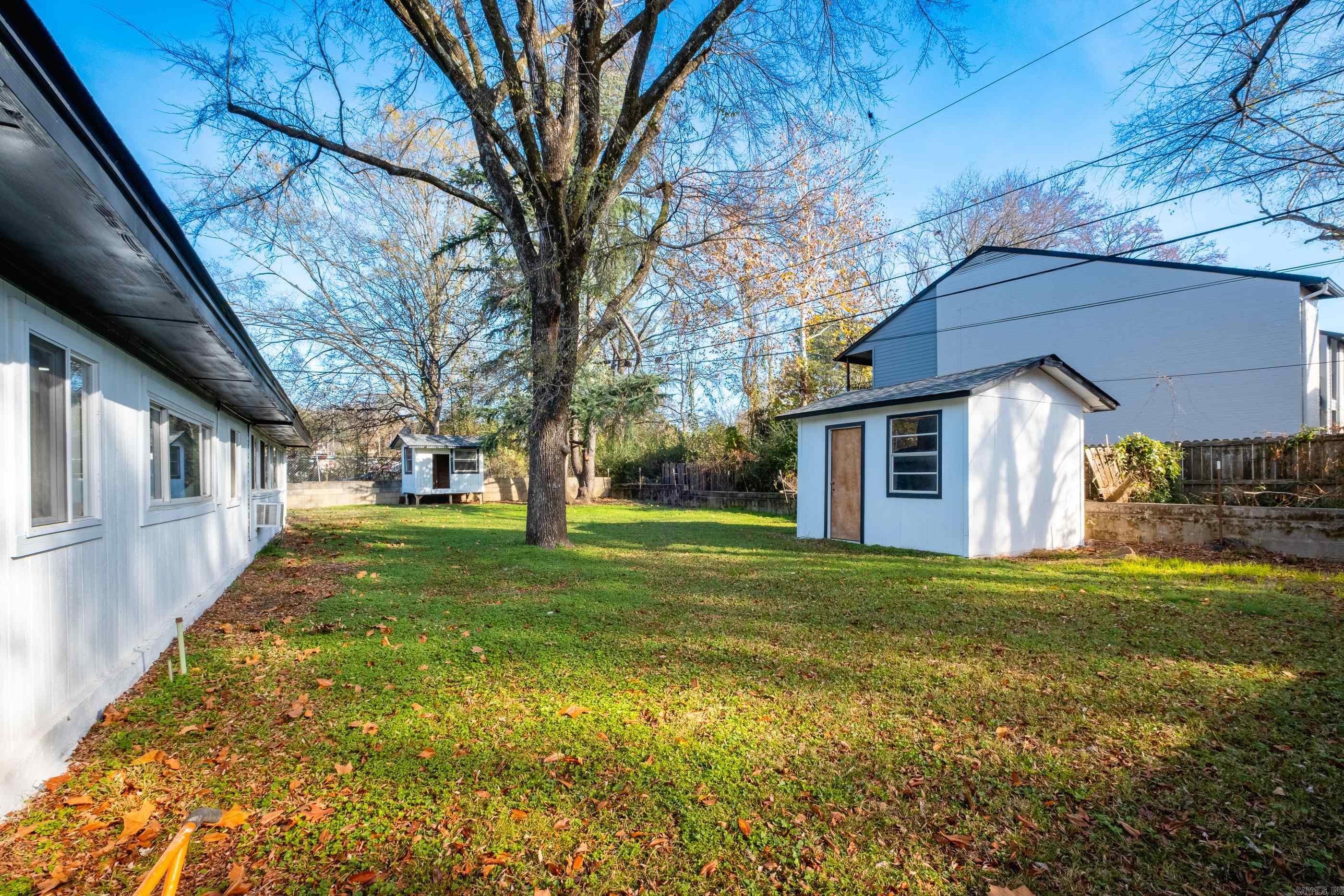 SUNNYMEADE - Residential