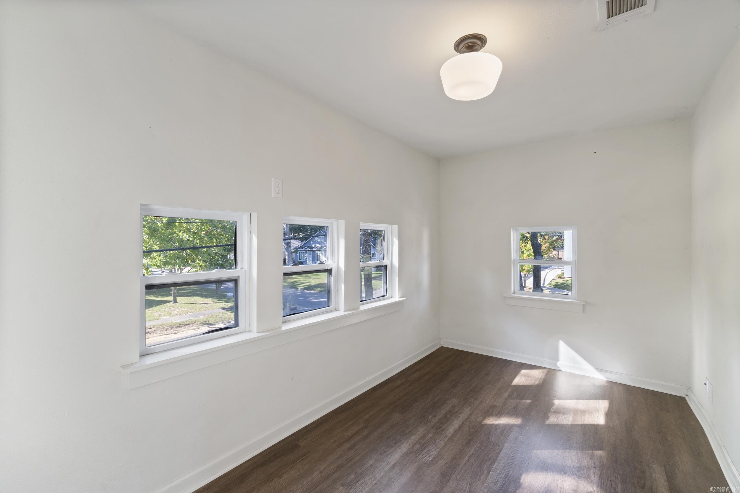 Robinsons Plat - Residential Income