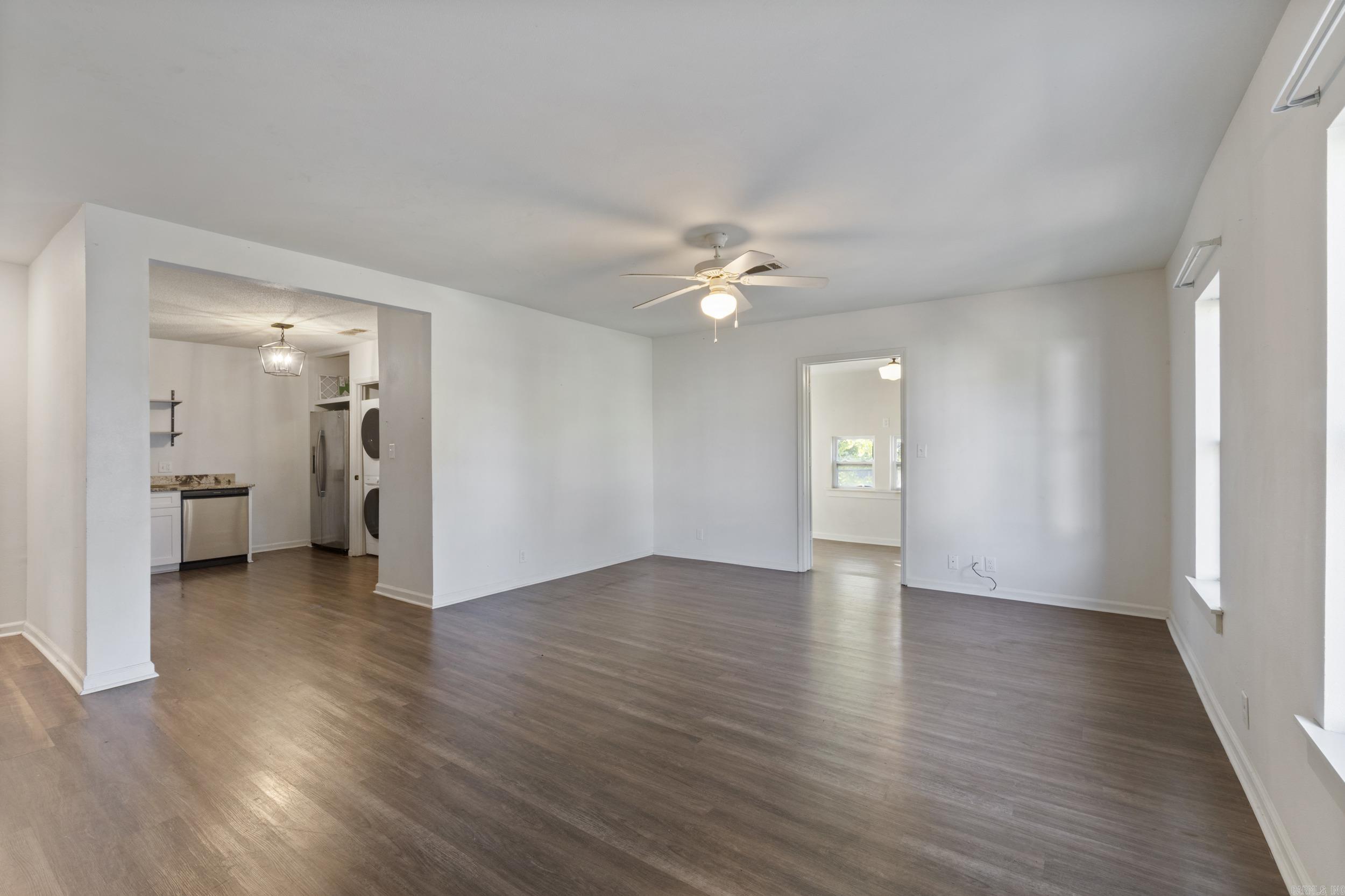 Robinsons Plat - Residential Income