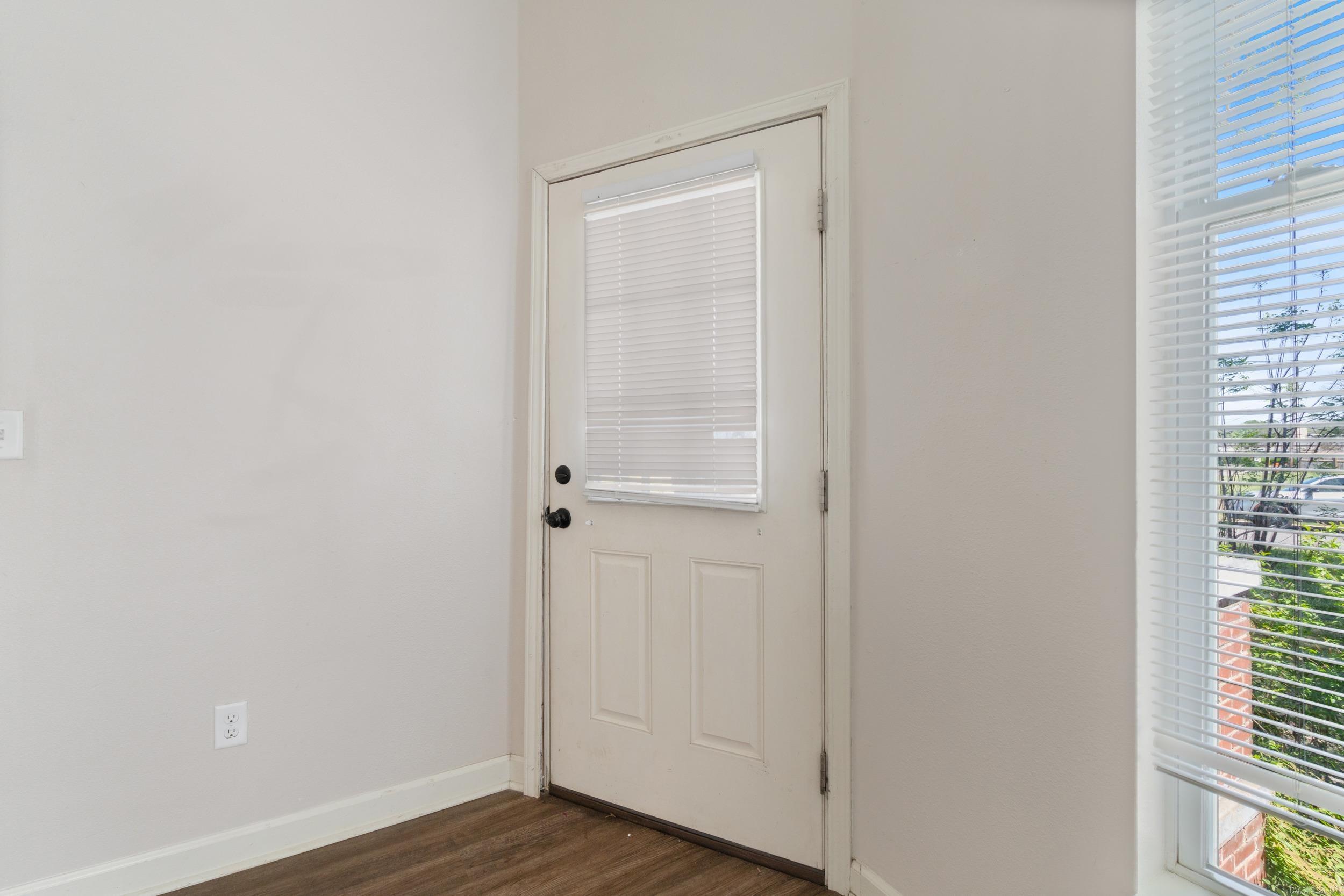 Robinsons Plat - Residential Income