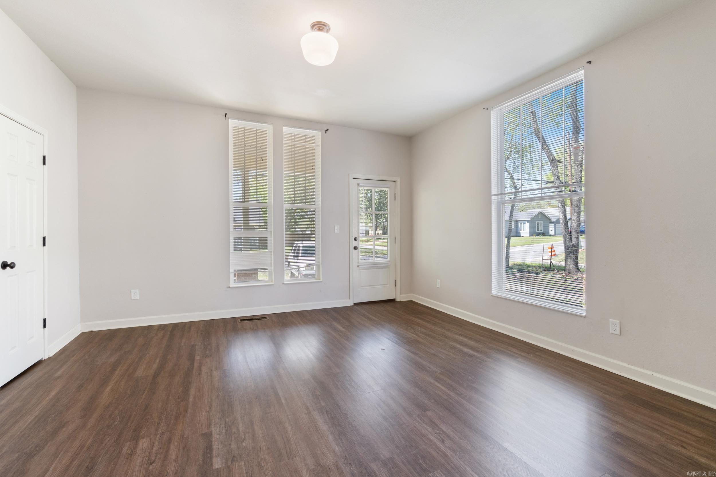 Robinsons Plat - Residential Income