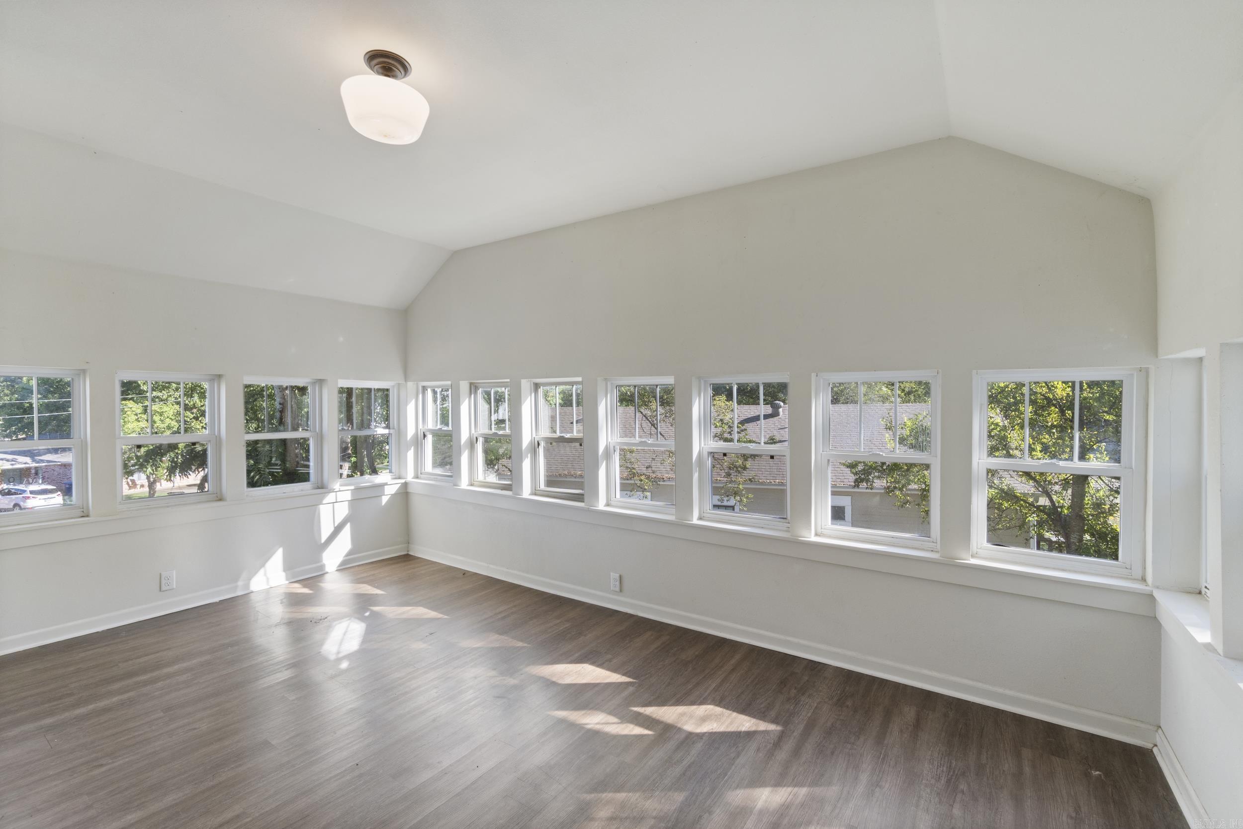 Robinsons Plat - Residential Income