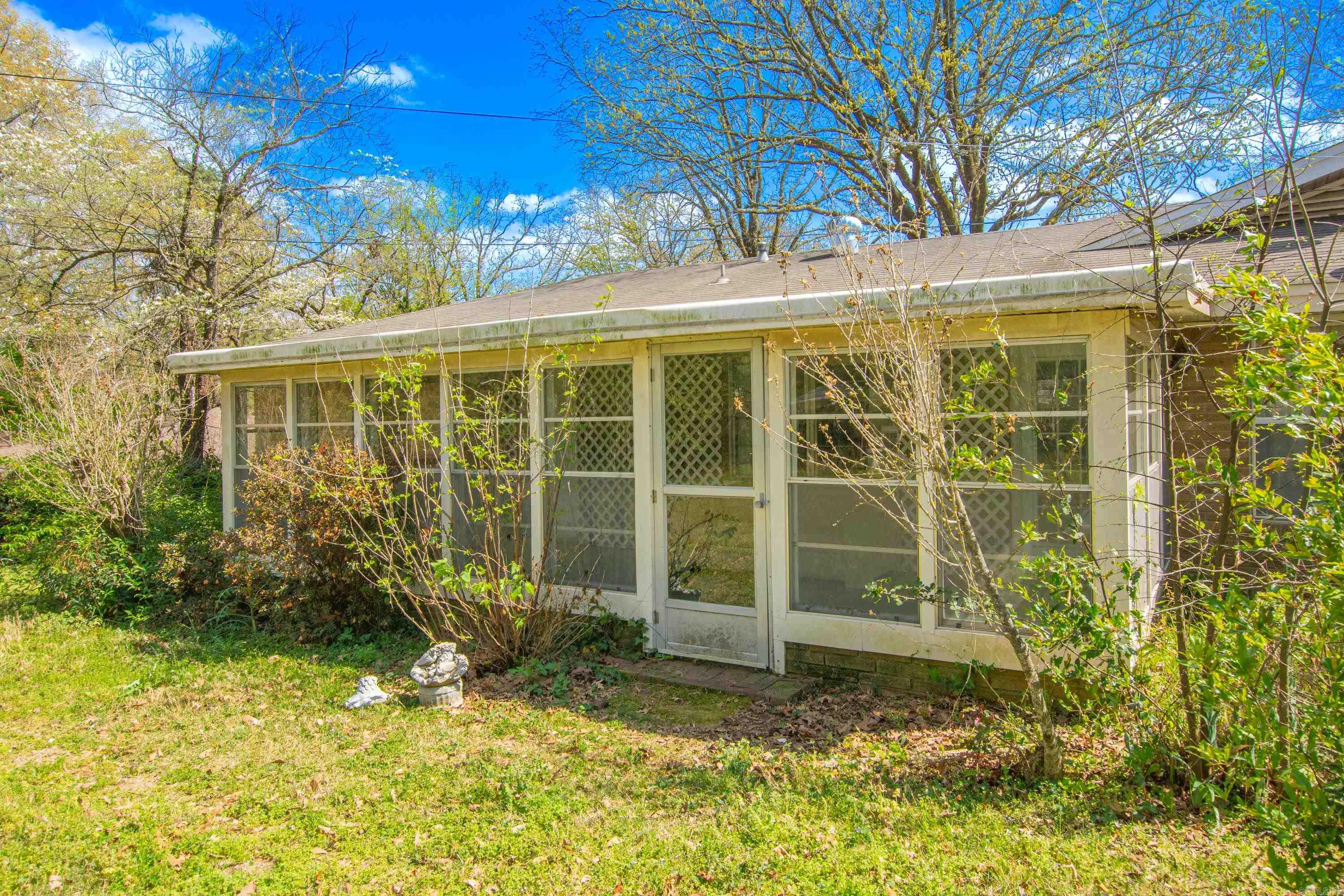 WINGATE - Residential