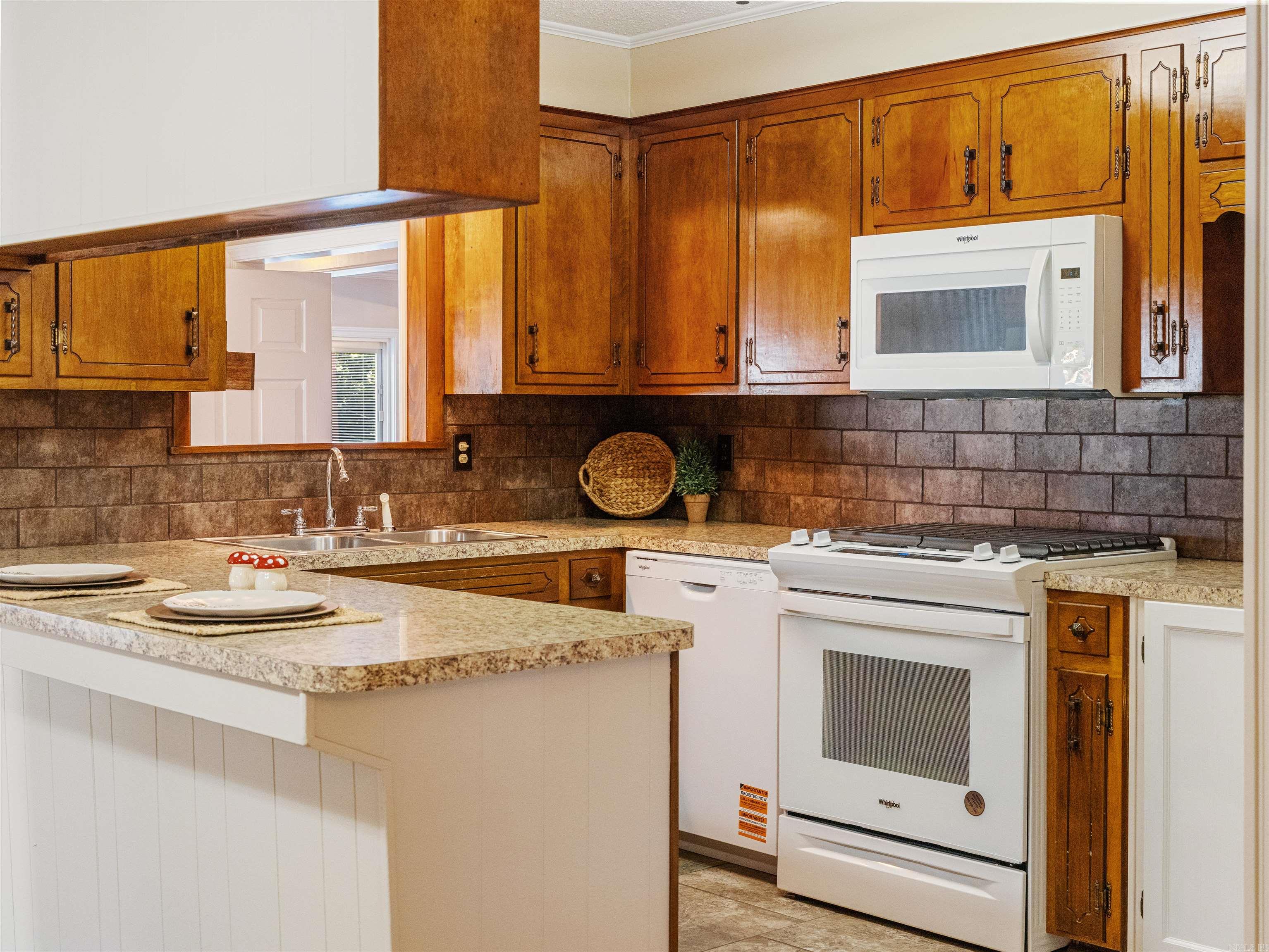 MELODY HILLS - Residential