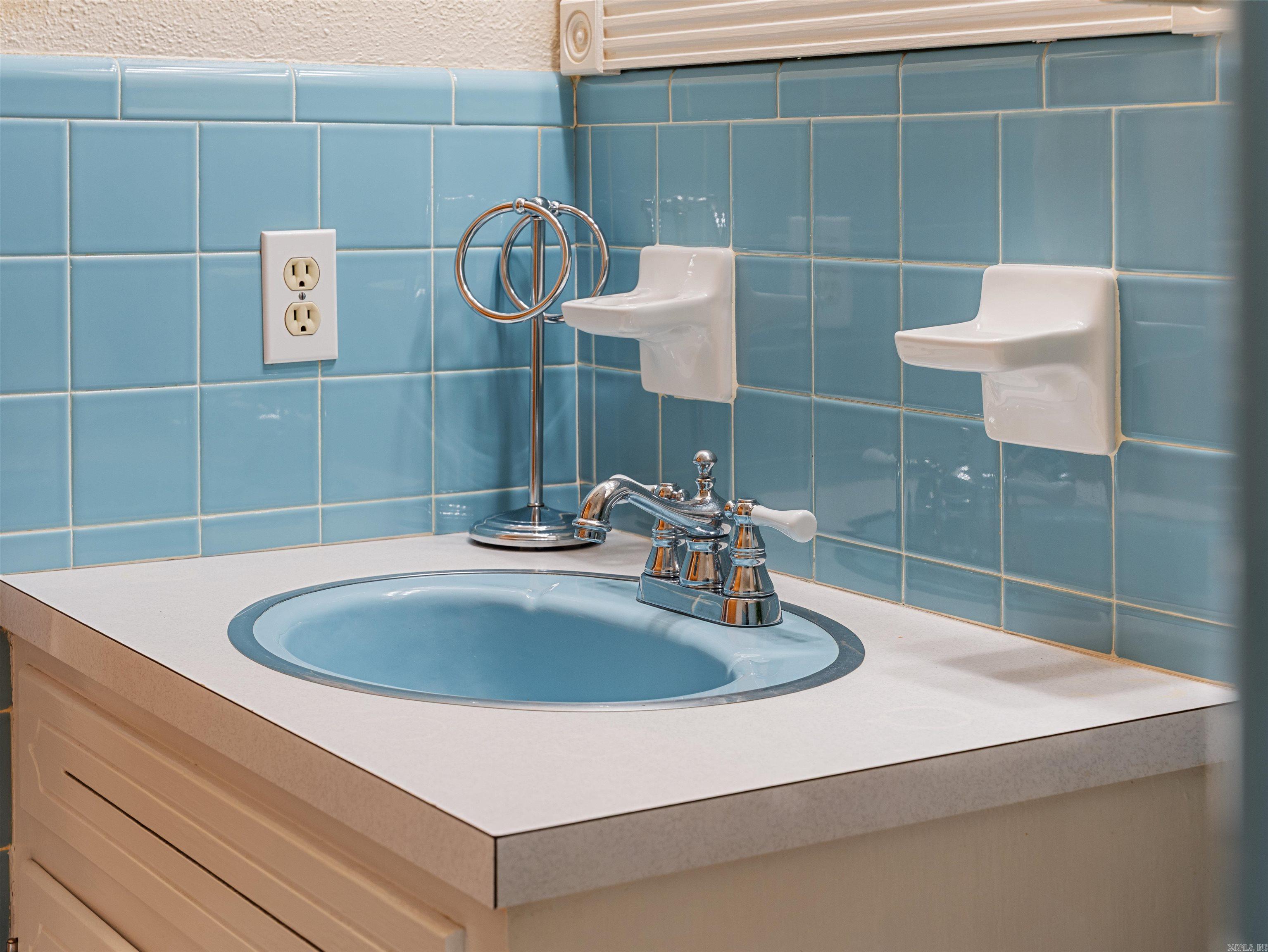 MELODY HILLS - Residential