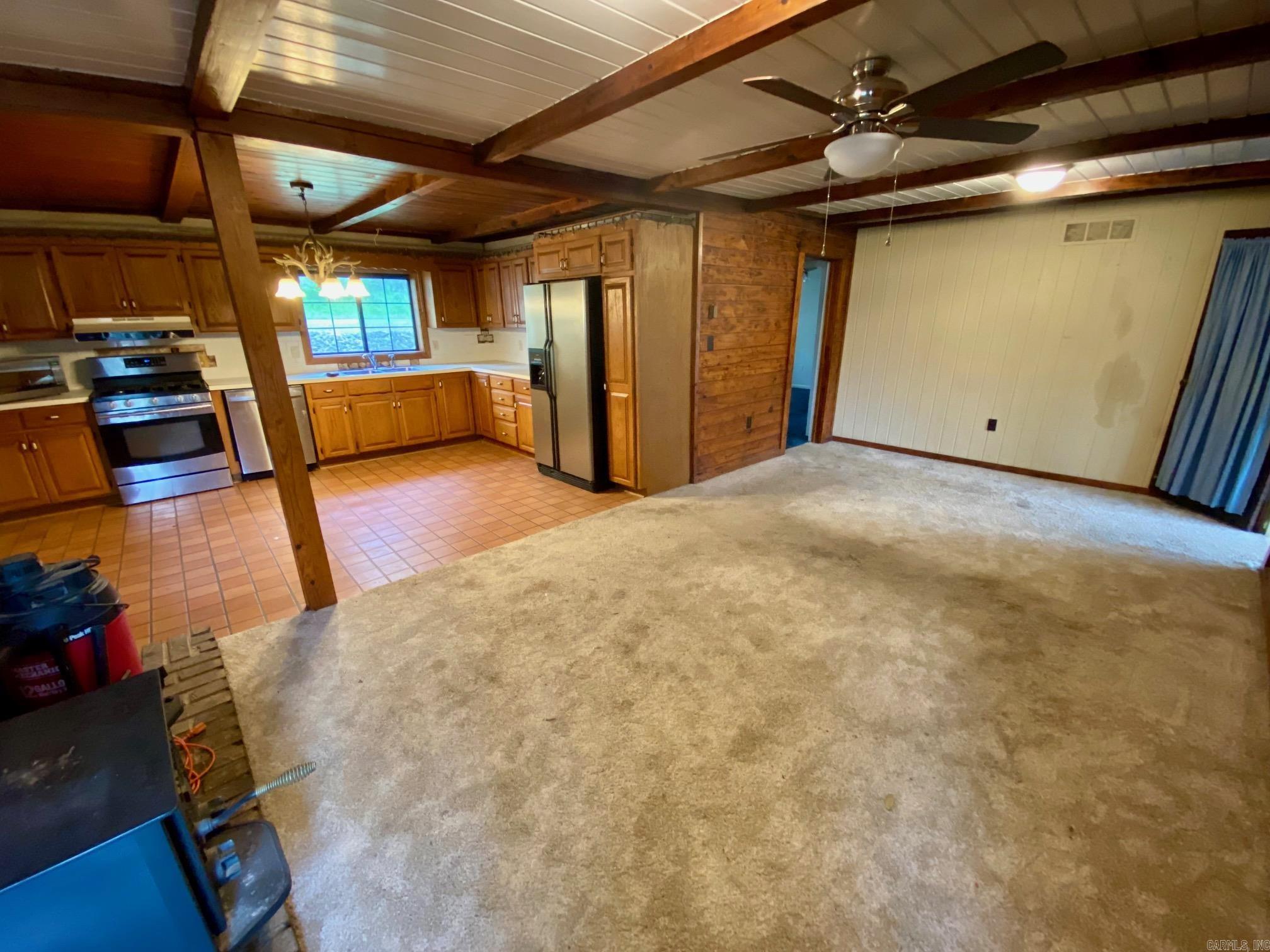 SAND BEACH ACRES - Residential