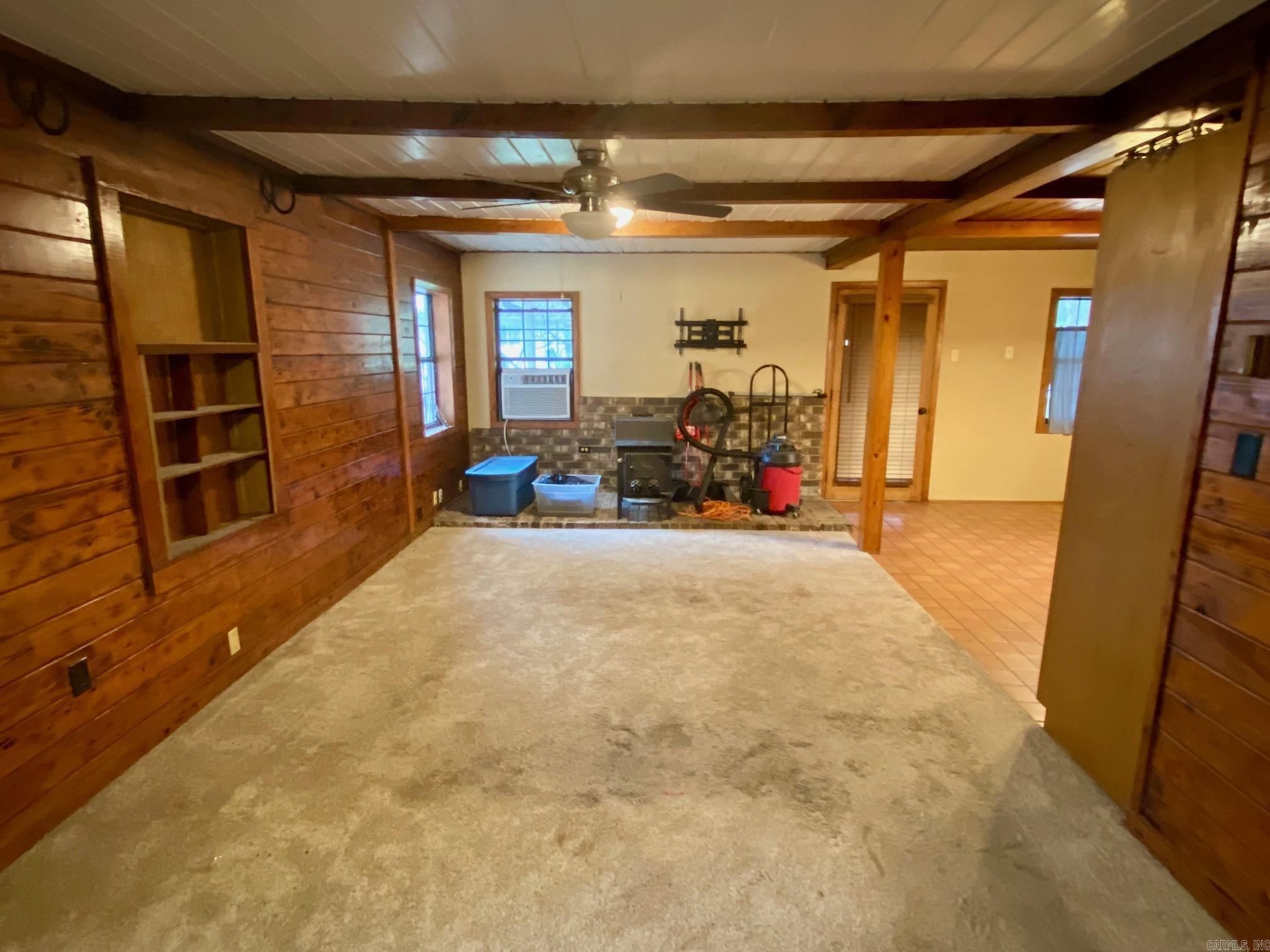 SAND BEACH ACRES - Residential