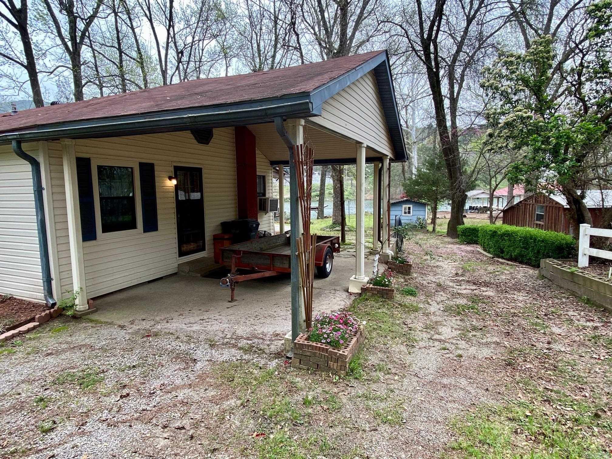 SAND BEACH ACRES - Residential