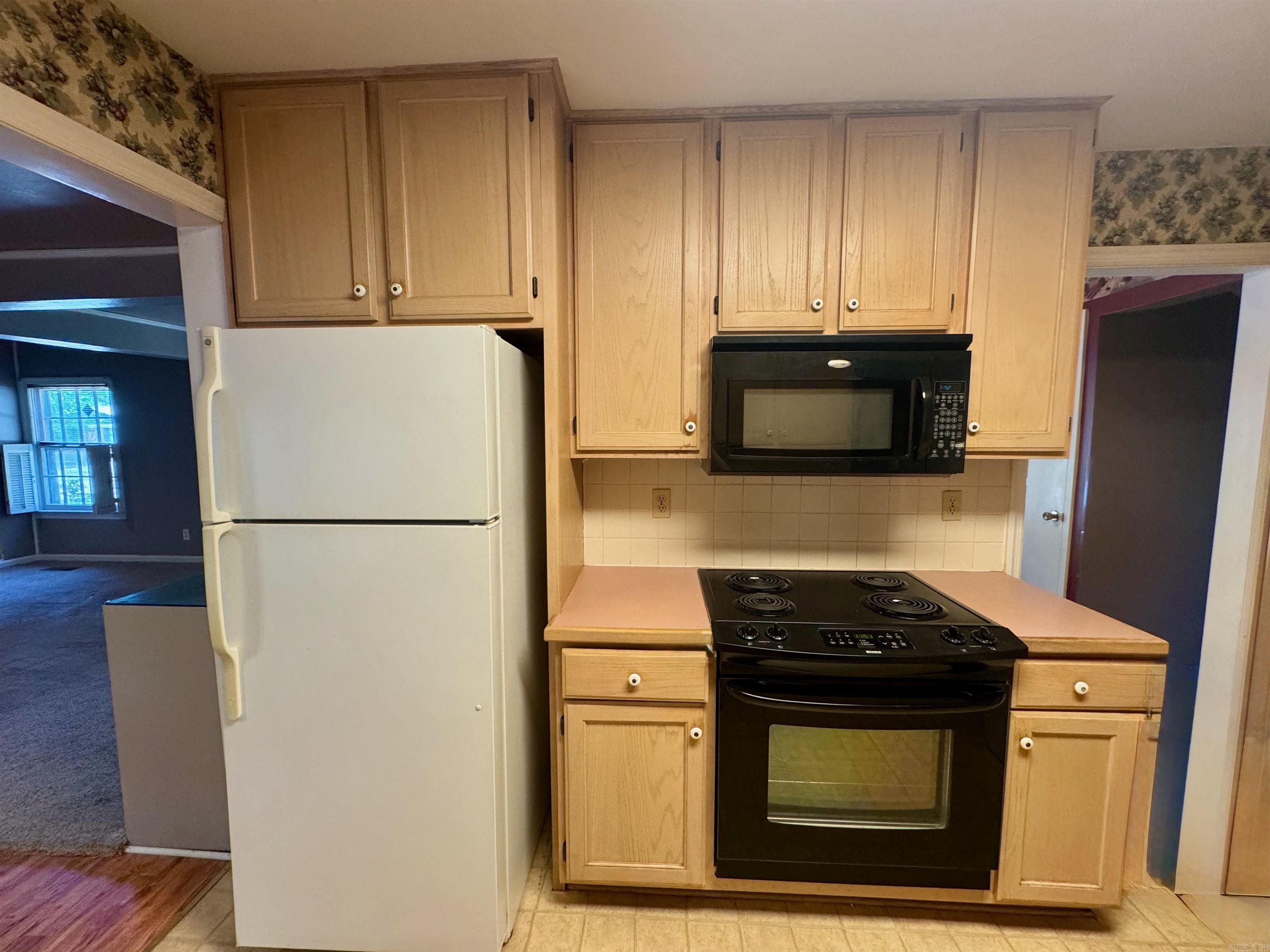 Stuck Brothers 3rd - Residential