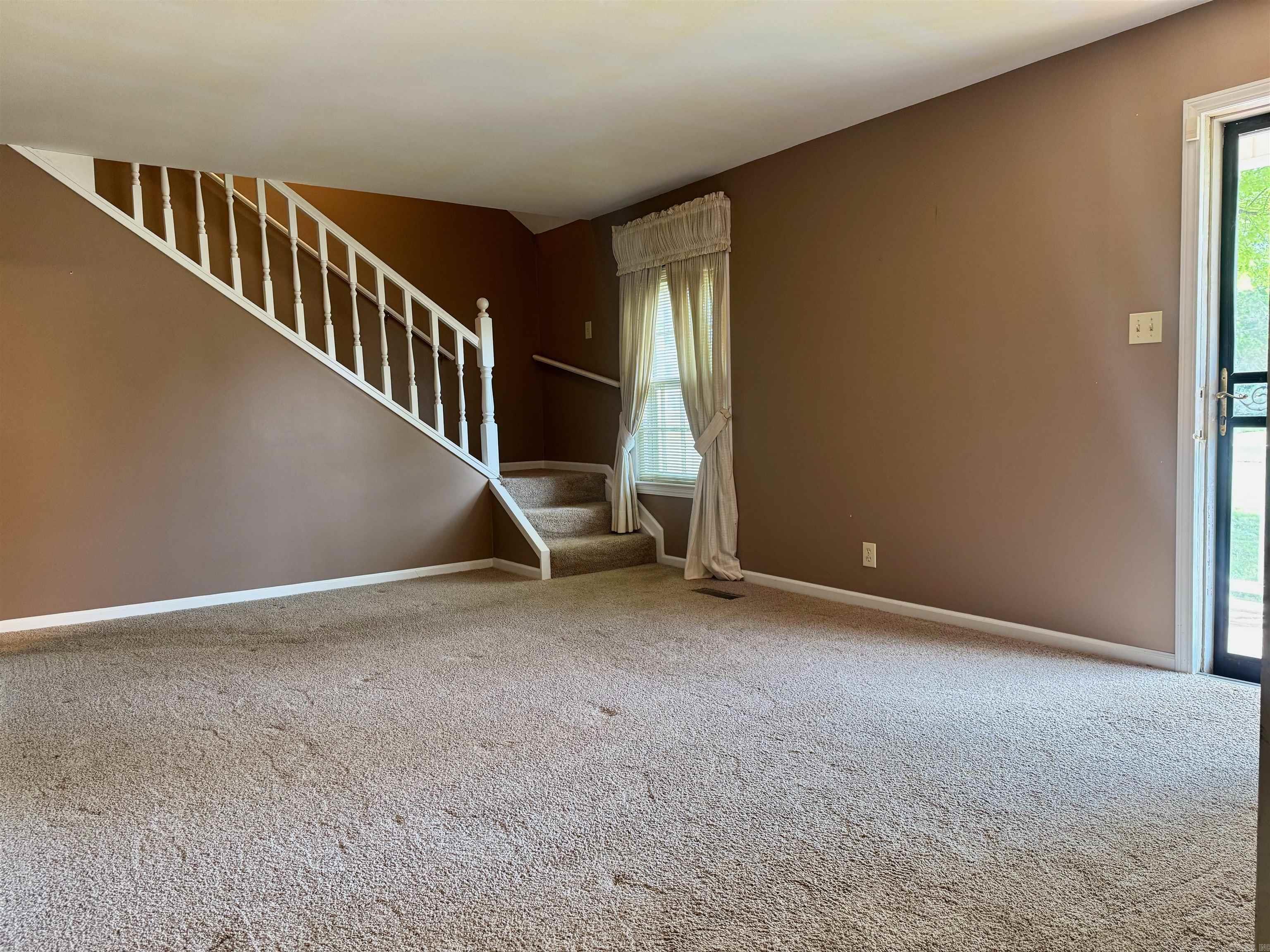 Stuck Brothers 3rd - Residential