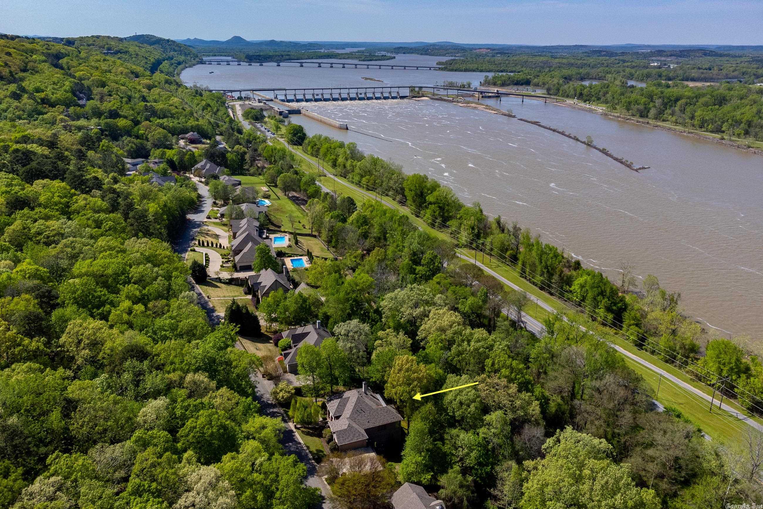 GREATHOUSE BEND EST - Residential
