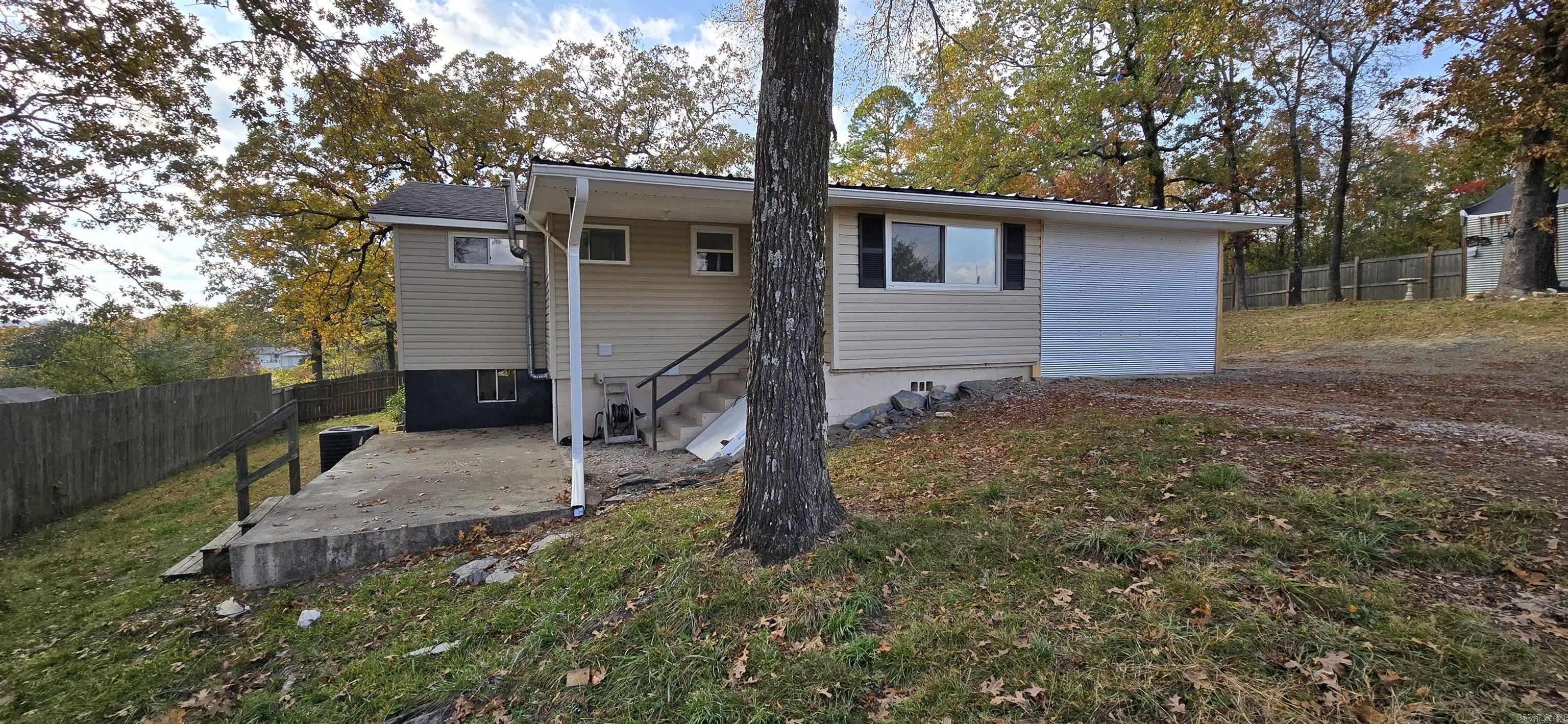 INTERURBAN HGTS - Residential