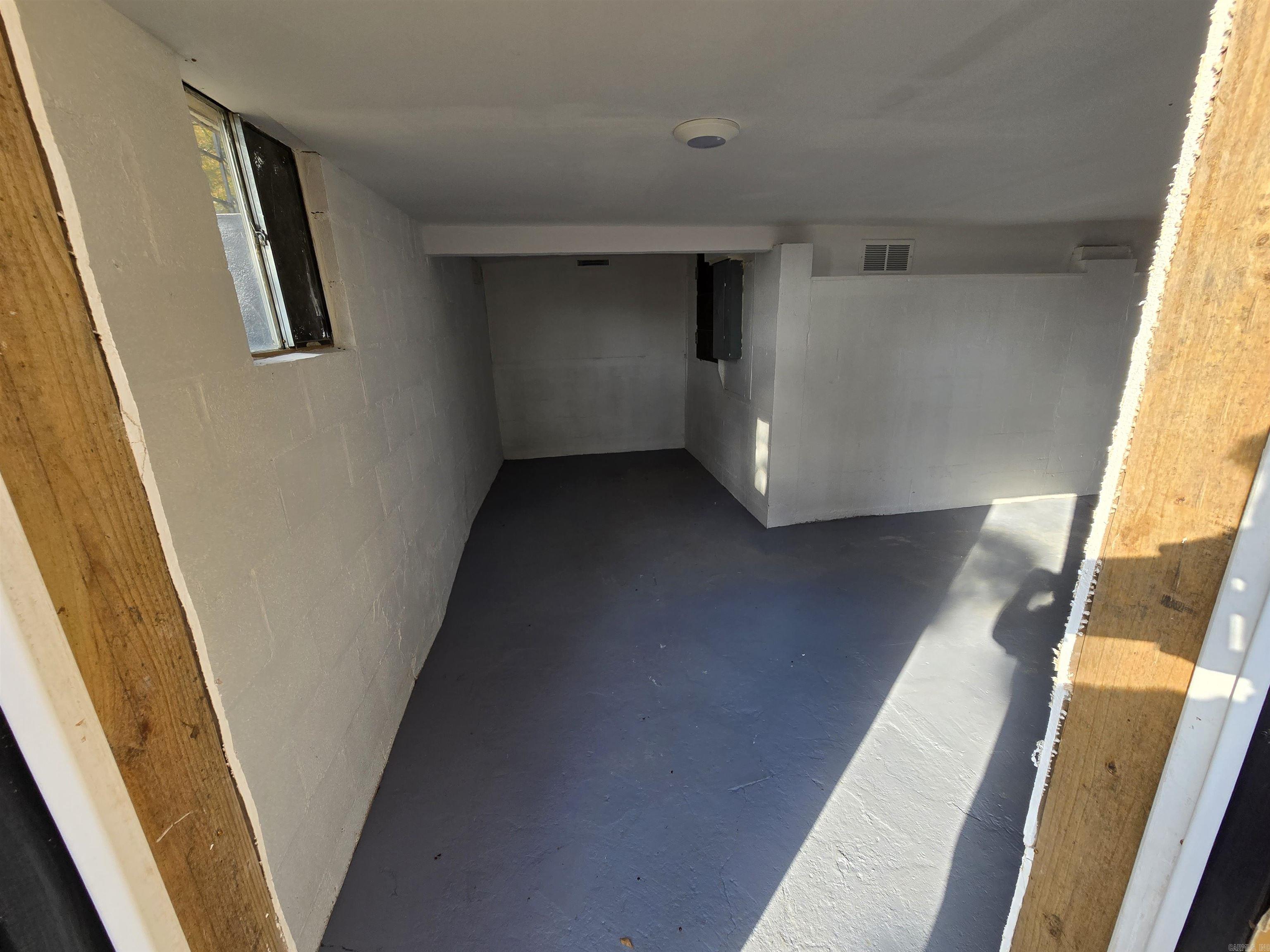 INTERURBAN HGTS - Residential