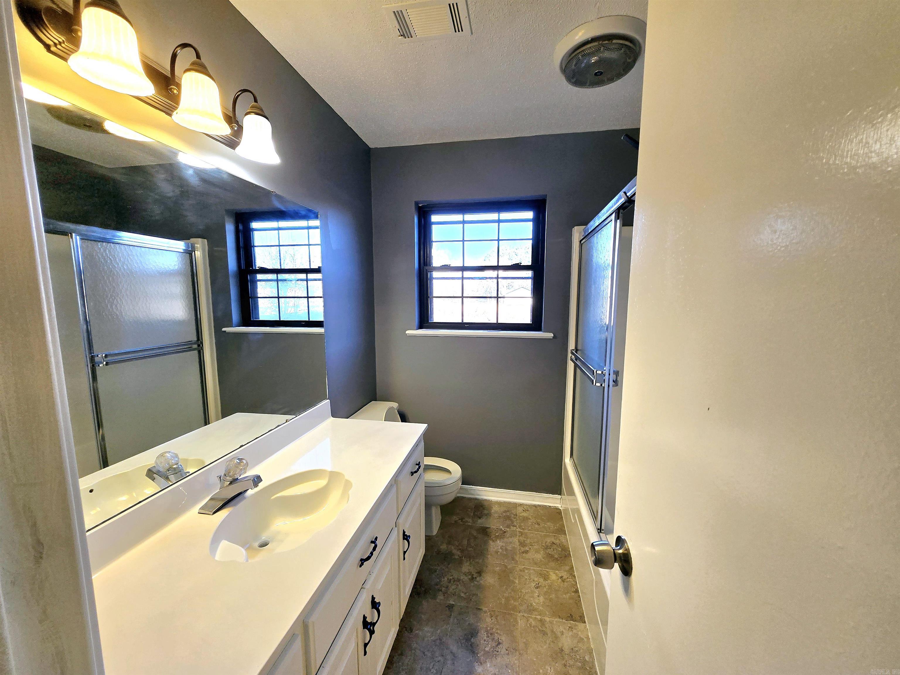 SPRADLIN & ROSE - Residential