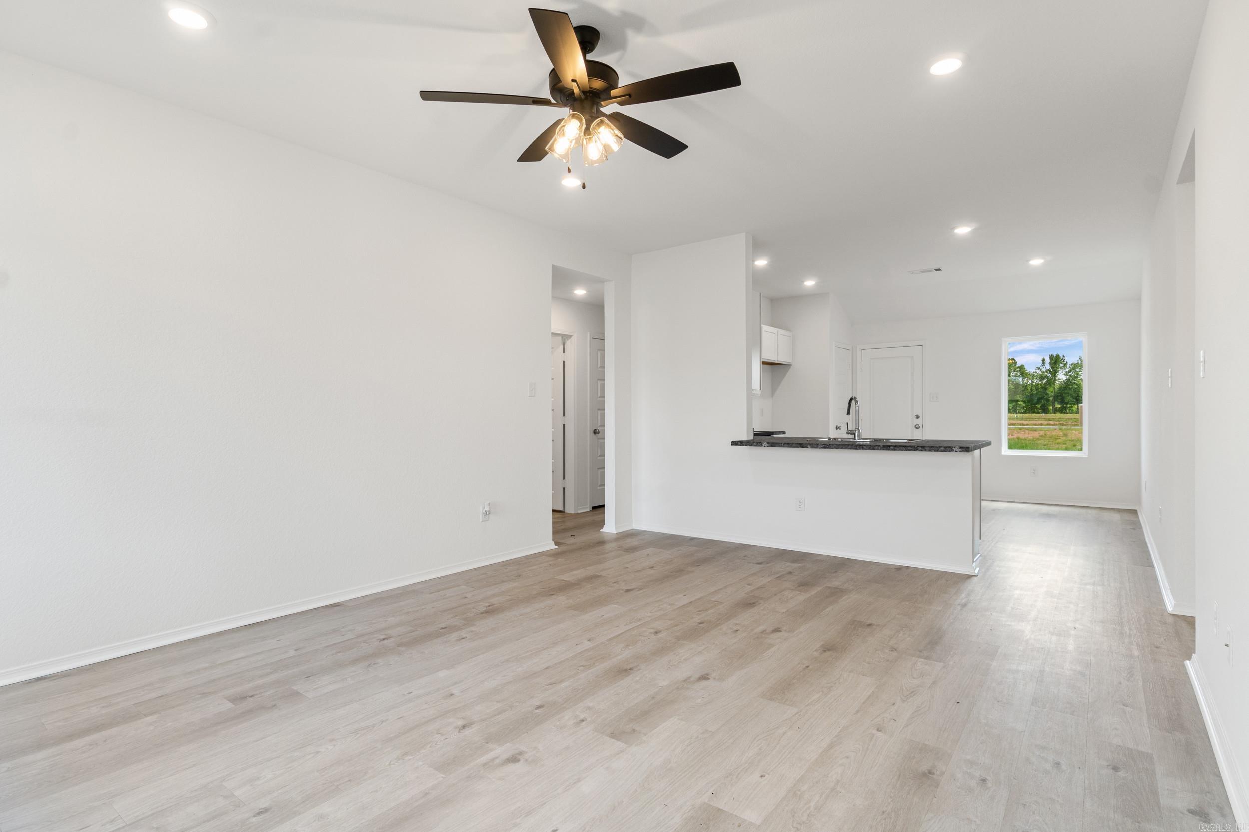 SOUTHFORK RANCH S/D PH I - Residential