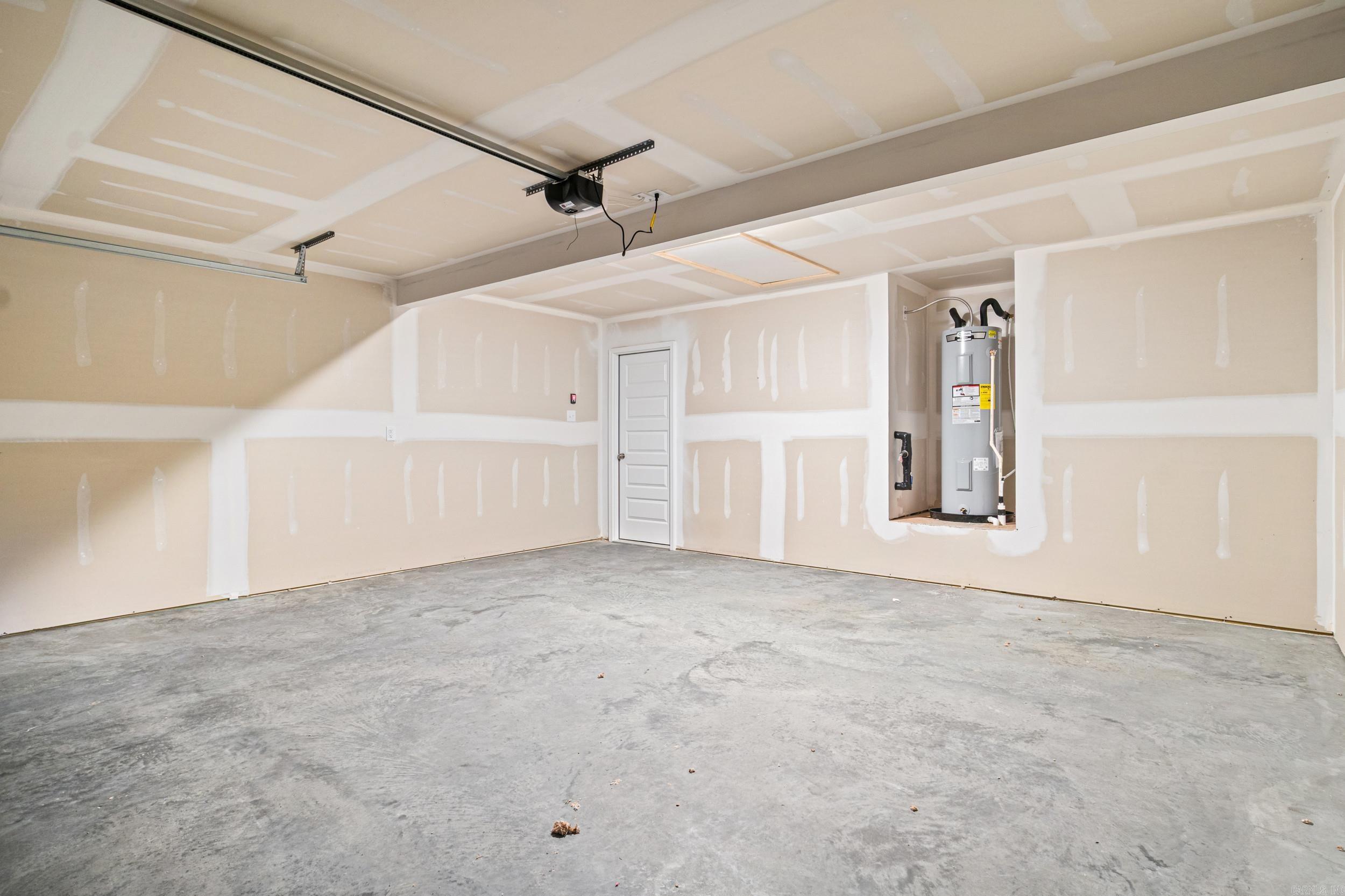 SOUTHFORK RANCH S/D PH I - Residential