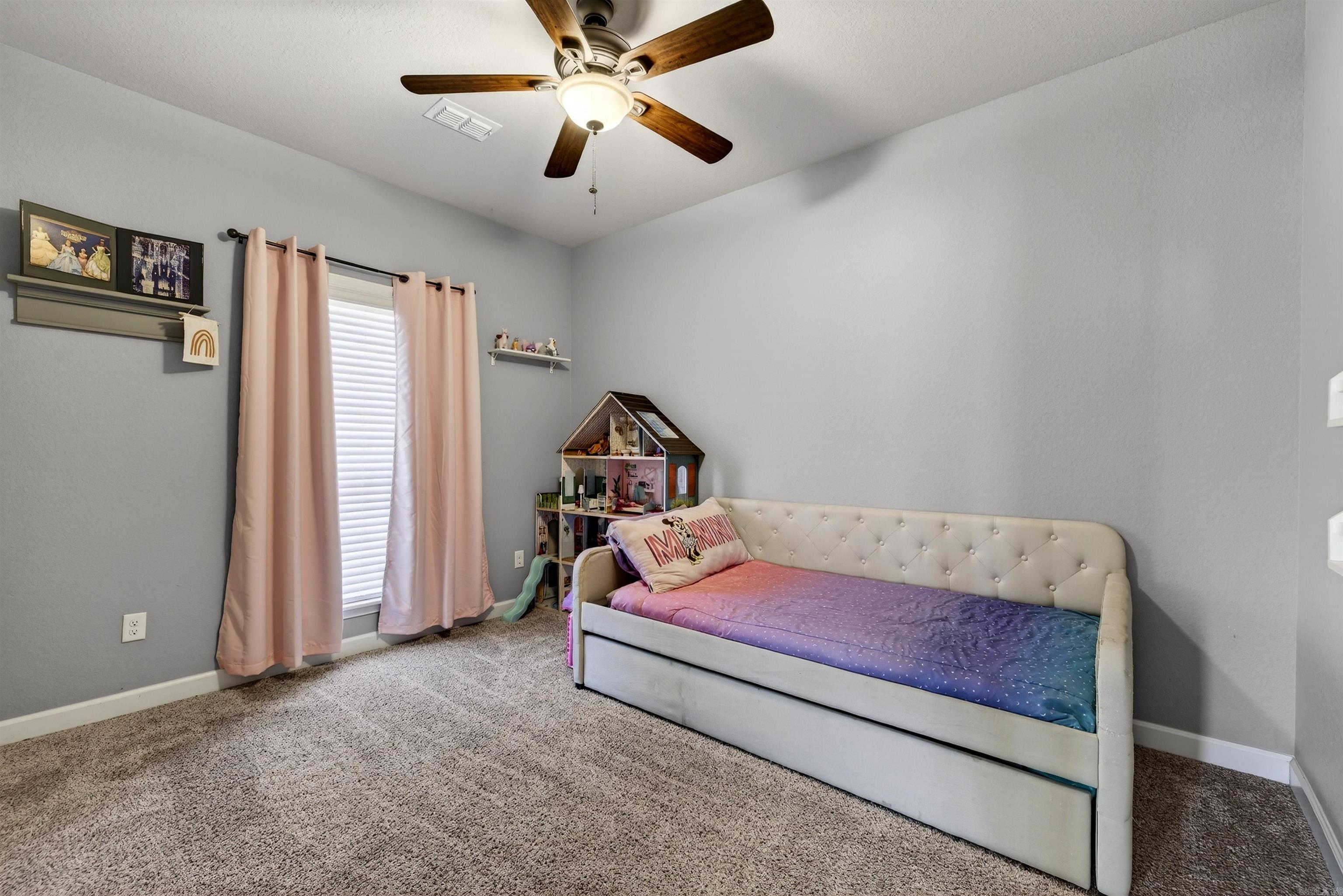 SHADOW CREEK - Residential