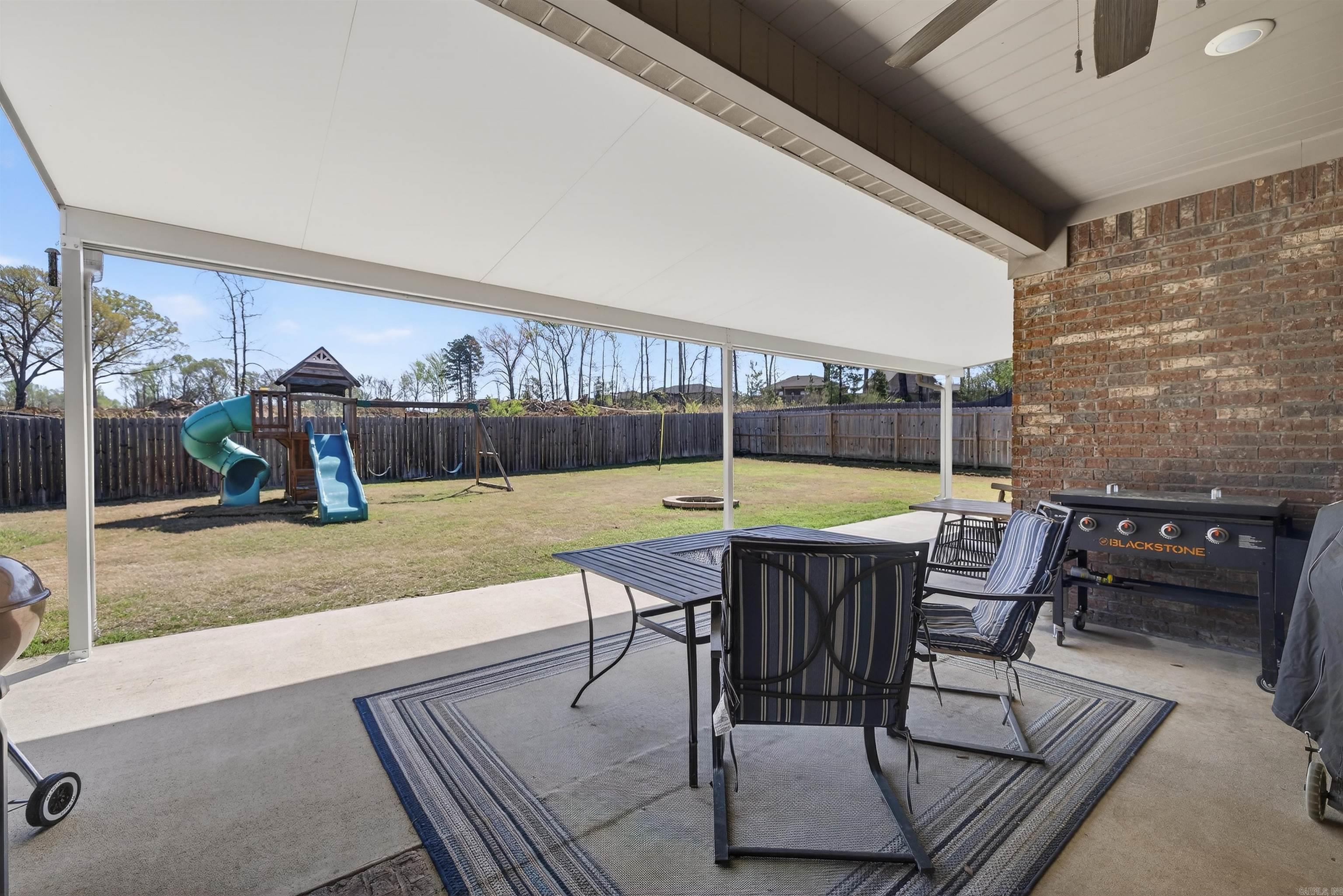 SHADOW CREEK - Residential