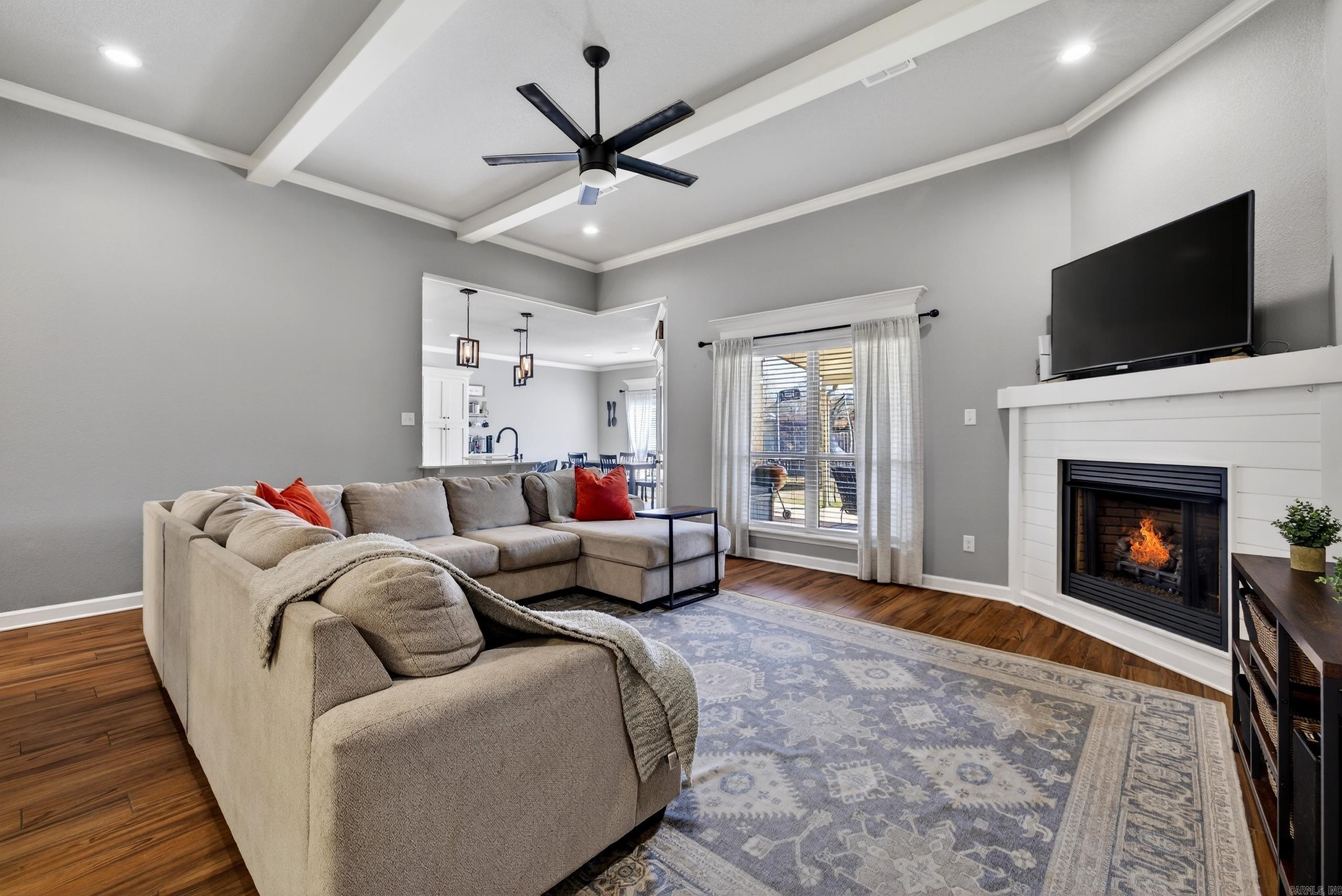 SHADOW CREEK - Residential