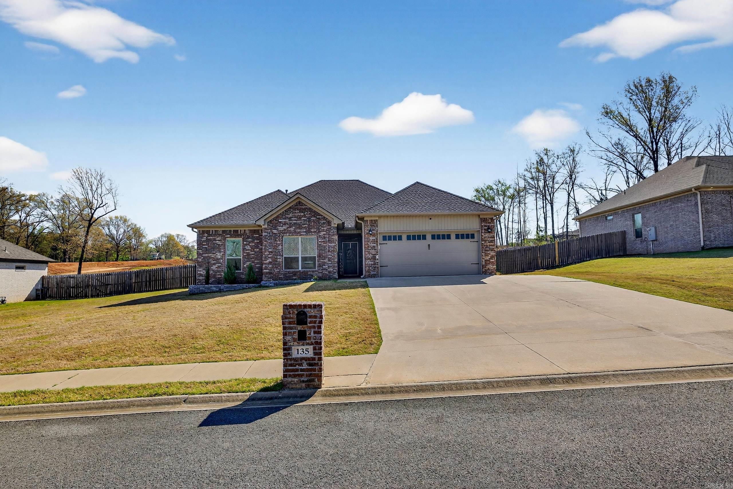 SHADOW CREEK - Residential