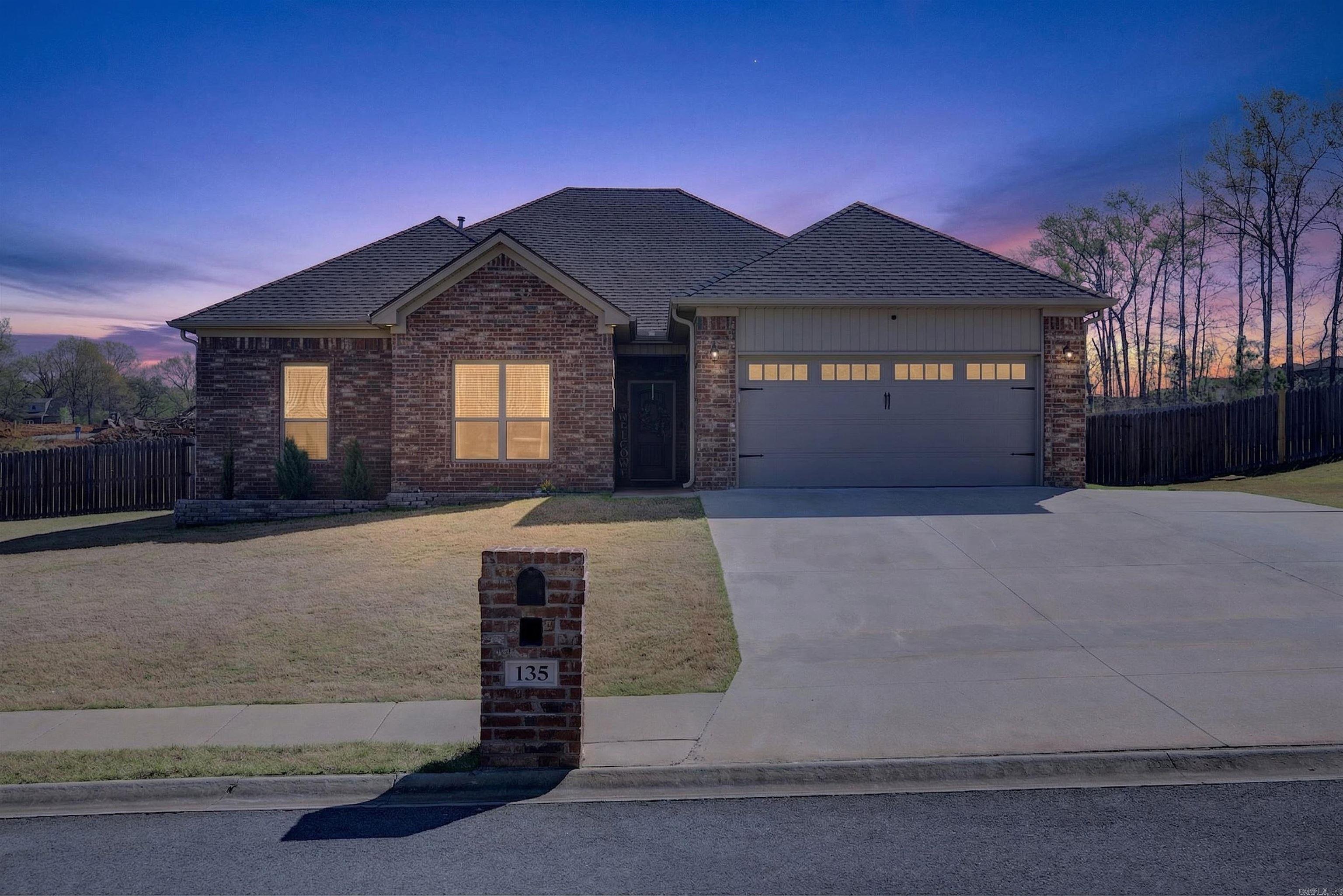 SHADOW CREEK - Residential