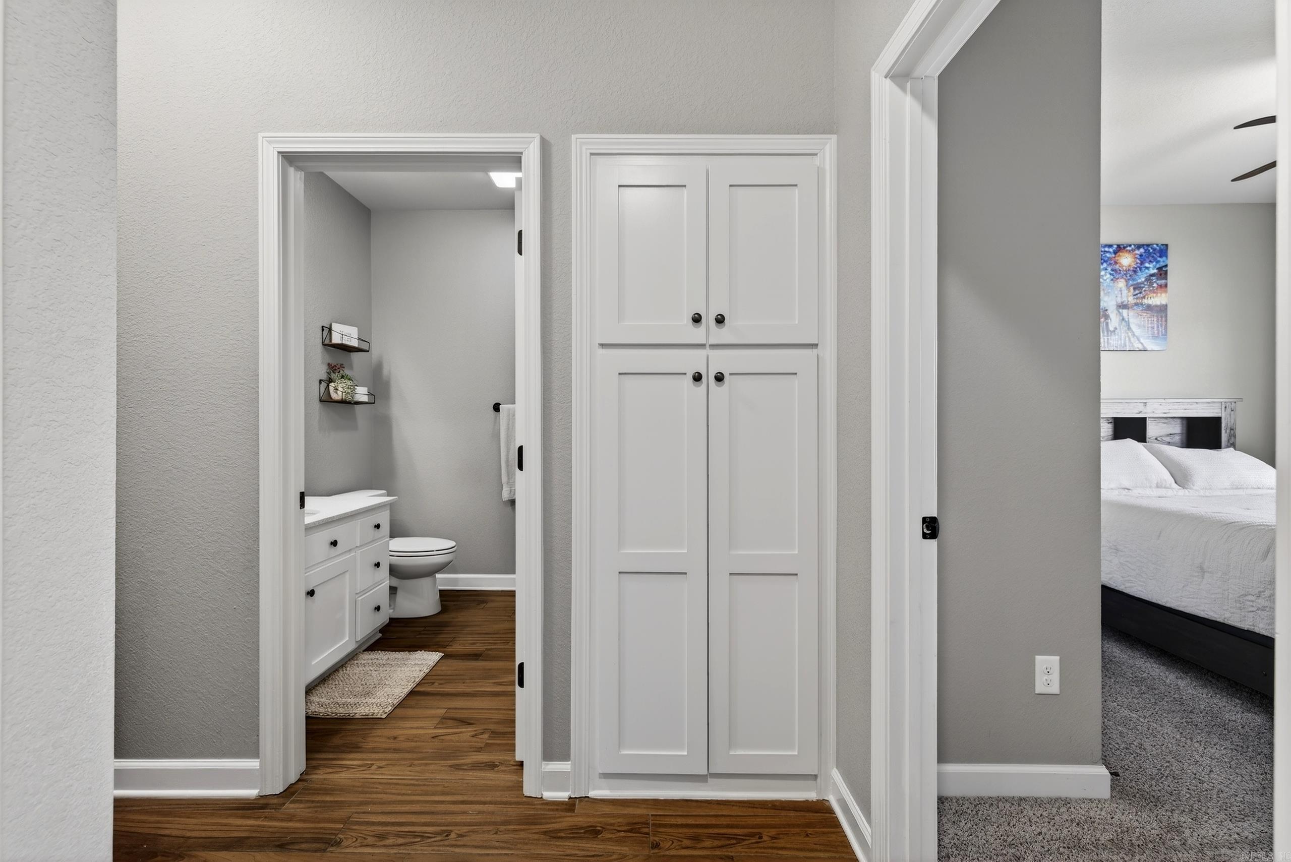 SHADOW CREEK - Residential