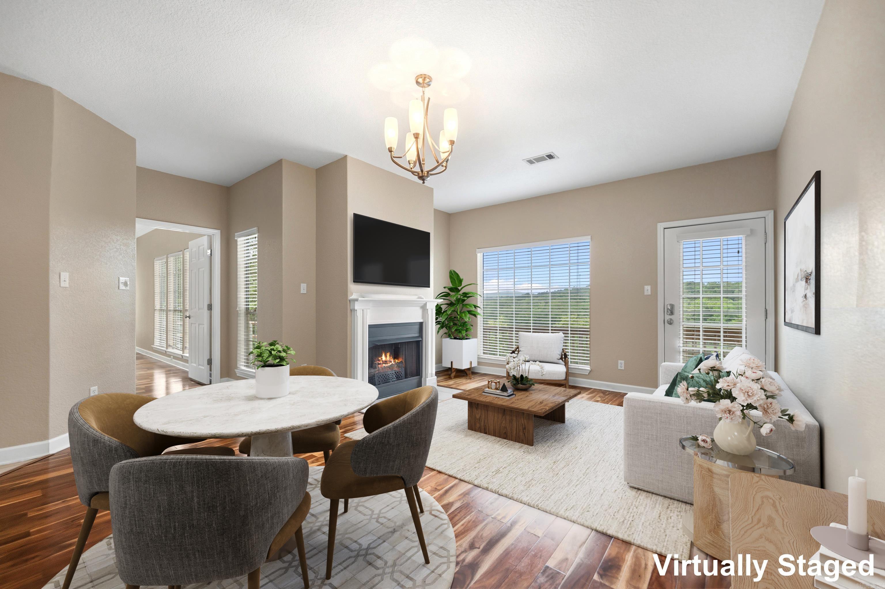 VISTA VILLAS - Residential