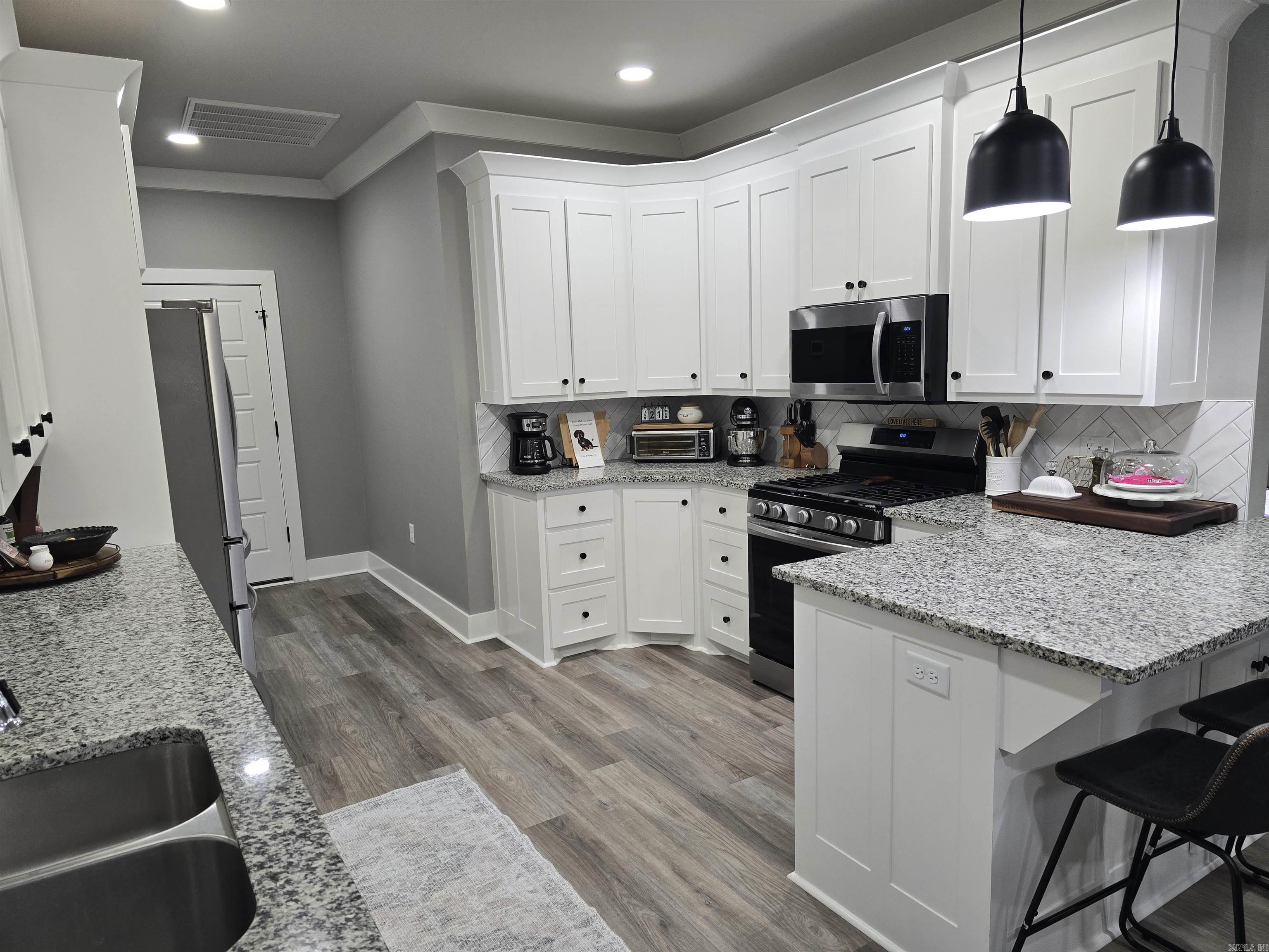 Quail Hollow - Residential